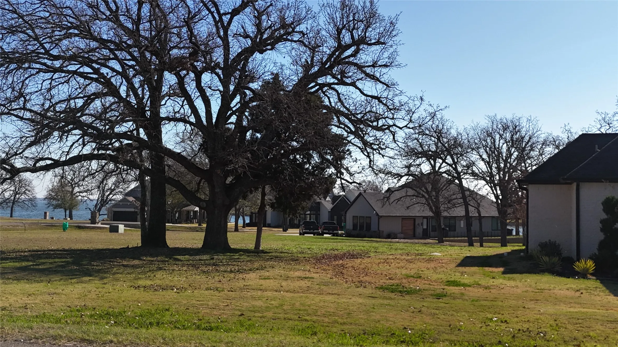 Unimproved Land For Sale in Navarro County , 11 Bayview Circle, Corsicana, Texas 75109, 0, 0, Garage spaces, 0 Sqft, built in 0, Price $89,990, mls#21146775, Real Estate Agent in Corsicana, Homes For Sale in Navarro county, Homes For Sale in Corsicana, Realtor in Corsicana Texas, Real Estate Brokerage Independent Realty Texas, Luminita Cordes Realtor