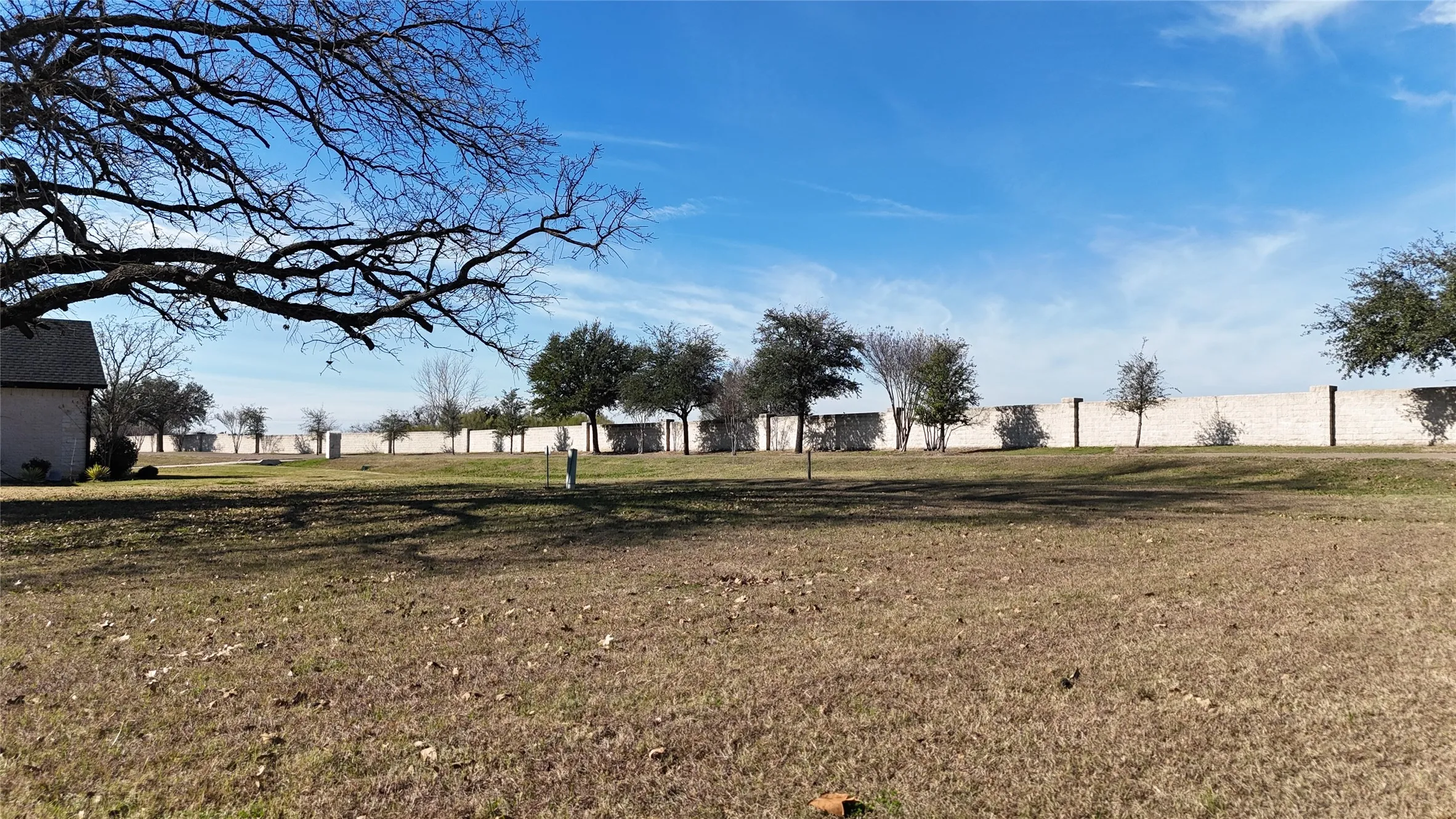 Walled community