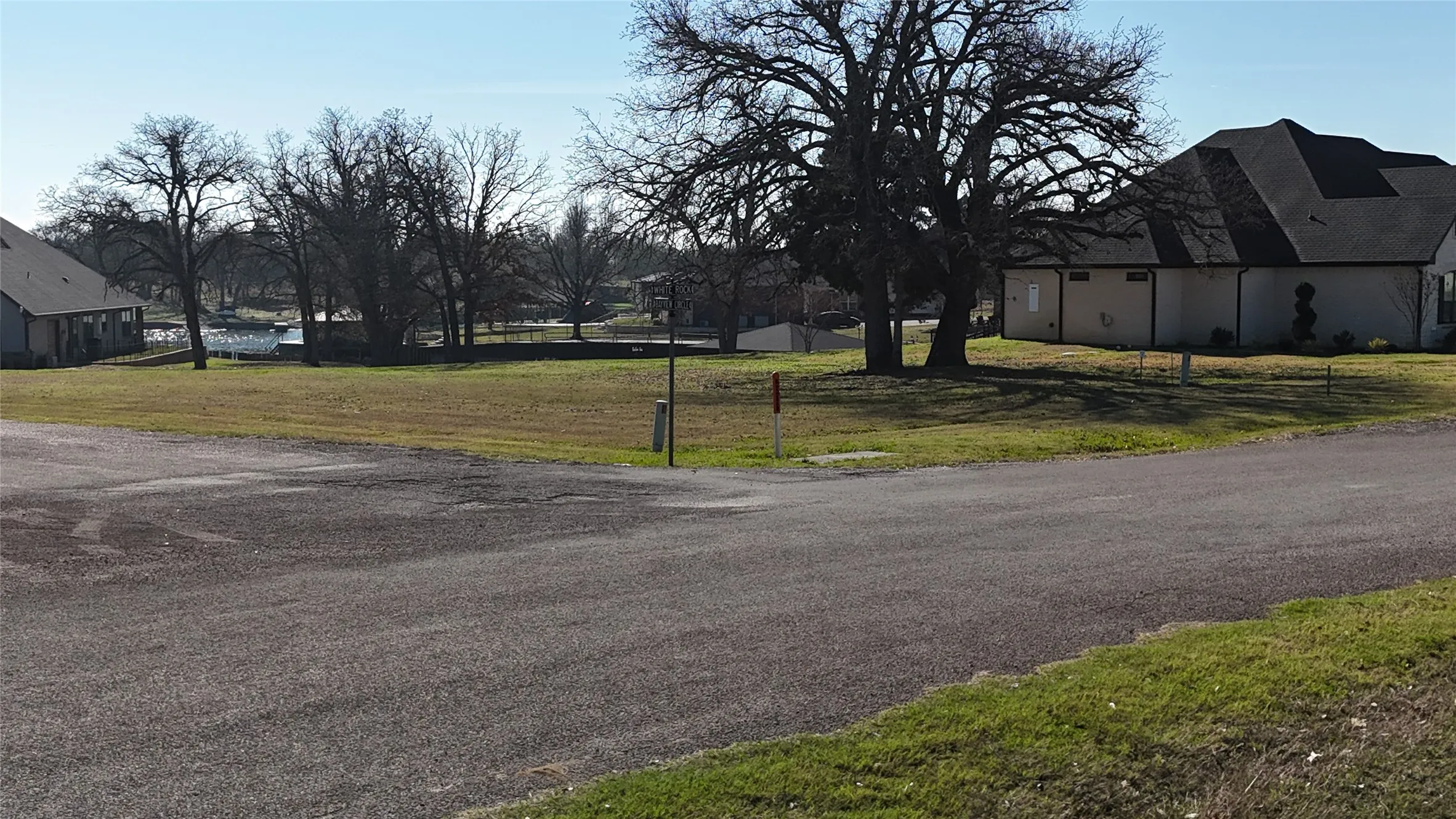 Unimproved Land For Sale in Navarro County , 11 Bayview Circle, Corsicana, Texas 75109, 0, 0, Garage spaces, 0 Sqft, built in 0, Price $89,990, mls#21146775, Real Estate Agent in Corsicana, Homes For Sale in Navarro county, Homes For Sale in Corsicana, Realtor in Corsicana Texas, Real Estate Brokerage Independent Realty Texas, Luminita Cordes Realtor