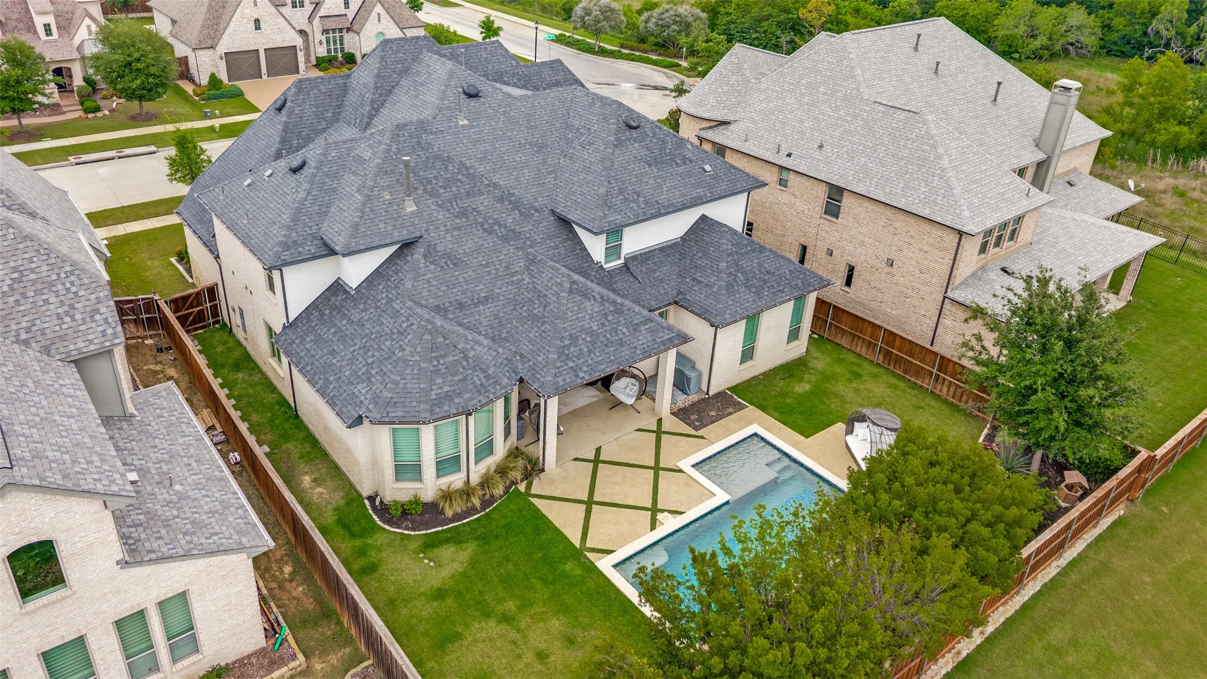Single Family Residence For Sale in Denton County , 4059 Marble Hill Road, Frisco, Texas 75034, 5 Bedrooms, 7 Bathrooms, 3 Garage spaces, 4,414 Sqft, built in 2018, Preowned, Price $1,525,000, mls#21146721, Real Estate Agent in Frisco, Homes For Sale in Denton county, Homes For Sale in Frisco, Realtor in Frisco Texas, Real Estate Brokerage Independent Realty Texas, Luminita Cordes Realtor