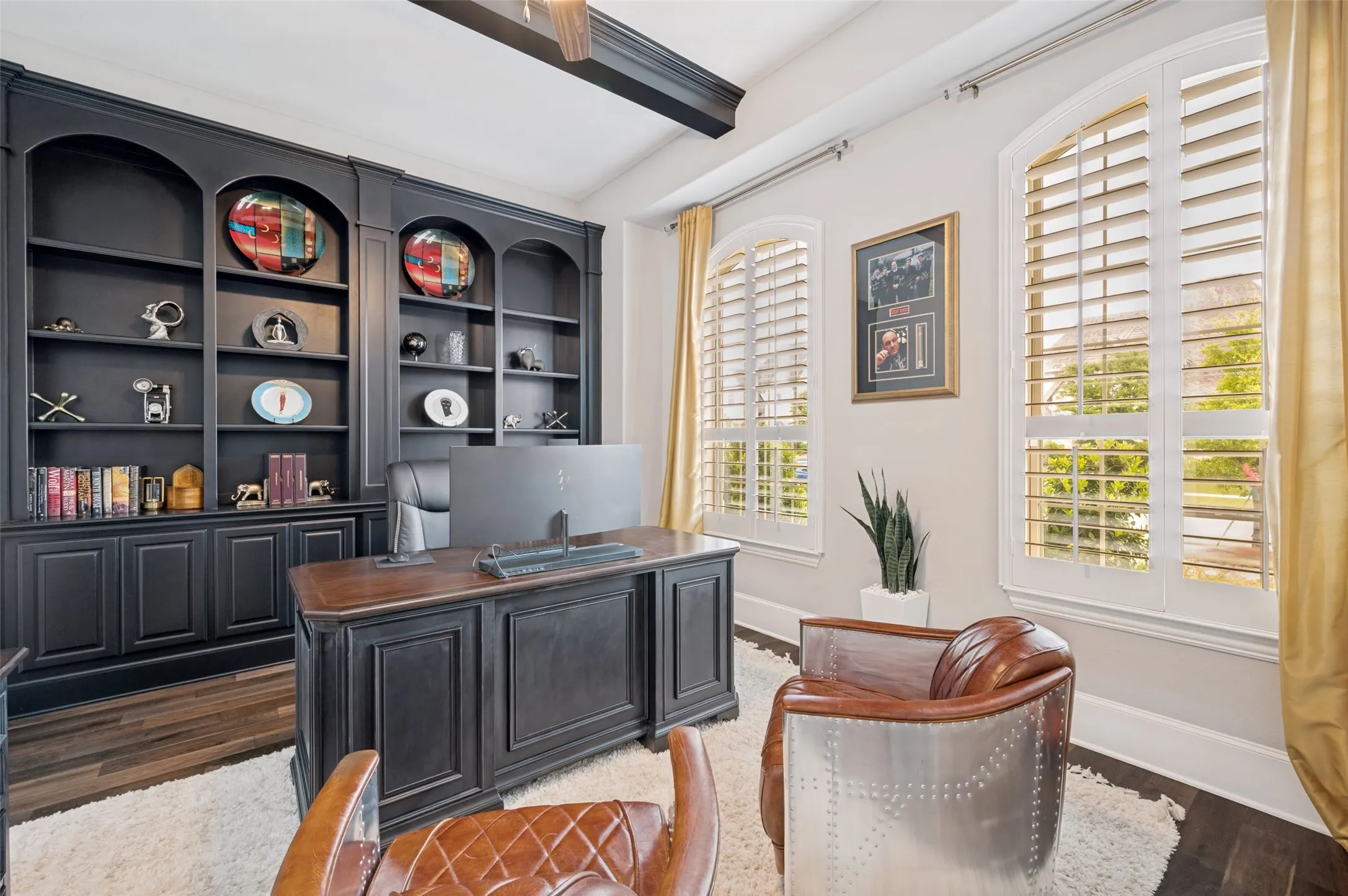 Single Family Residence For Sale in Denton County , 4059 Marble Hill Road, Frisco, Texas 75034, 5 Bedrooms, 7 Bathrooms, 3 Garage spaces, 4,414 Sqft, built in 2018, Preowned, Price $1,525,000, mls#21146721, Real Estate Agent in Frisco, Homes For Sale in Denton county, Homes For Sale in Frisco, Realtor in Frisco Texas, Real Estate Brokerage Independent Realty Texas, Luminita Cordes Realtor