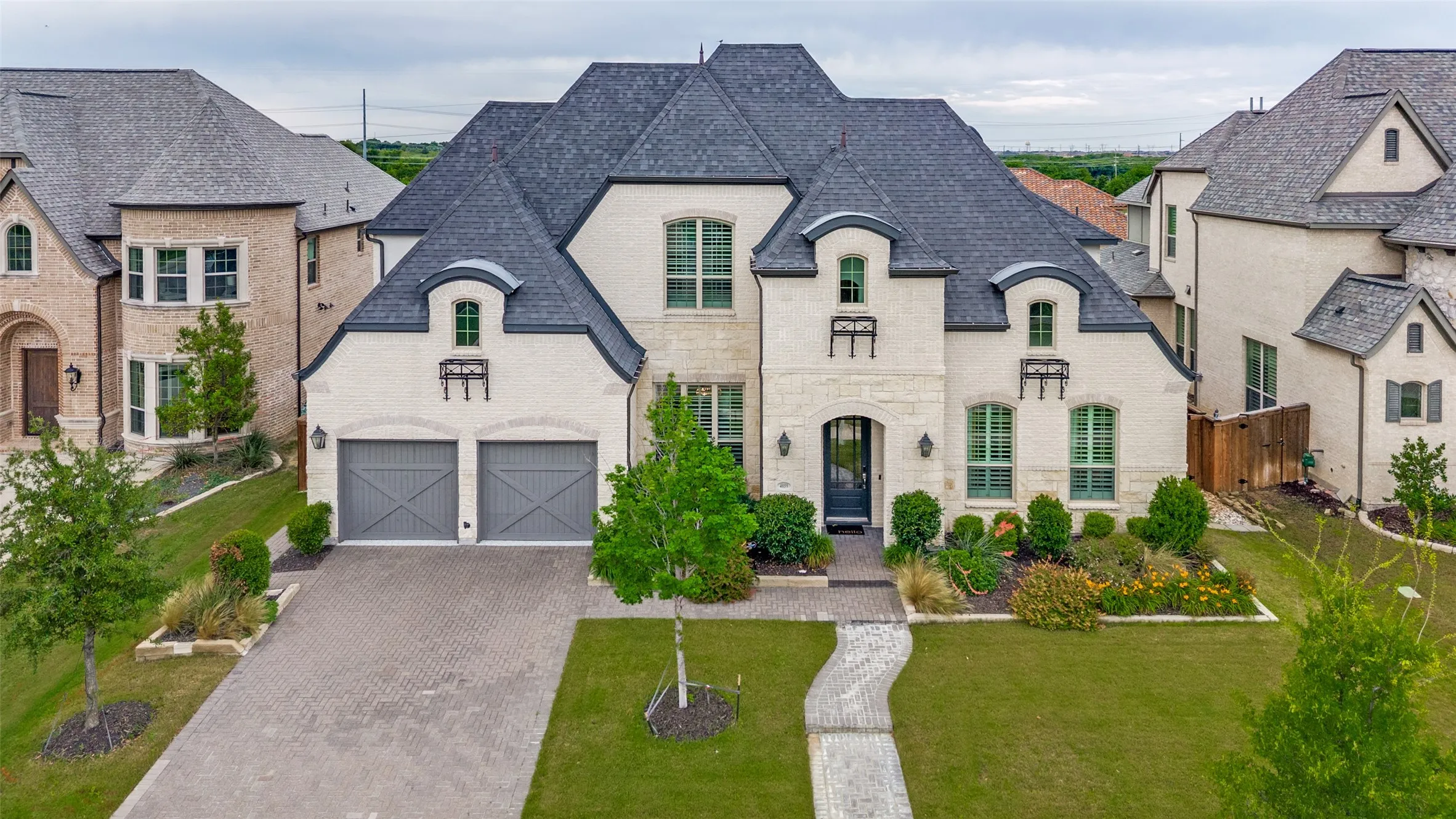 Single Family Residence For Sale in Denton County , 4059 Marble Hill Road, Frisco, Texas 75034, 5 Bedrooms, 7 Bathrooms, 3 Garage spaces, 4,414 Sqft, built in 2018, Preowned, Price $1,525,000, mls#21146721, Real Estate Agent in Frisco, Homes For Sale in Denton county, Homes For Sale in Frisco, Realtor in Frisco Texas, Real Estate Brokerage Independent Realty Texas, Luminita Cordes Realtor