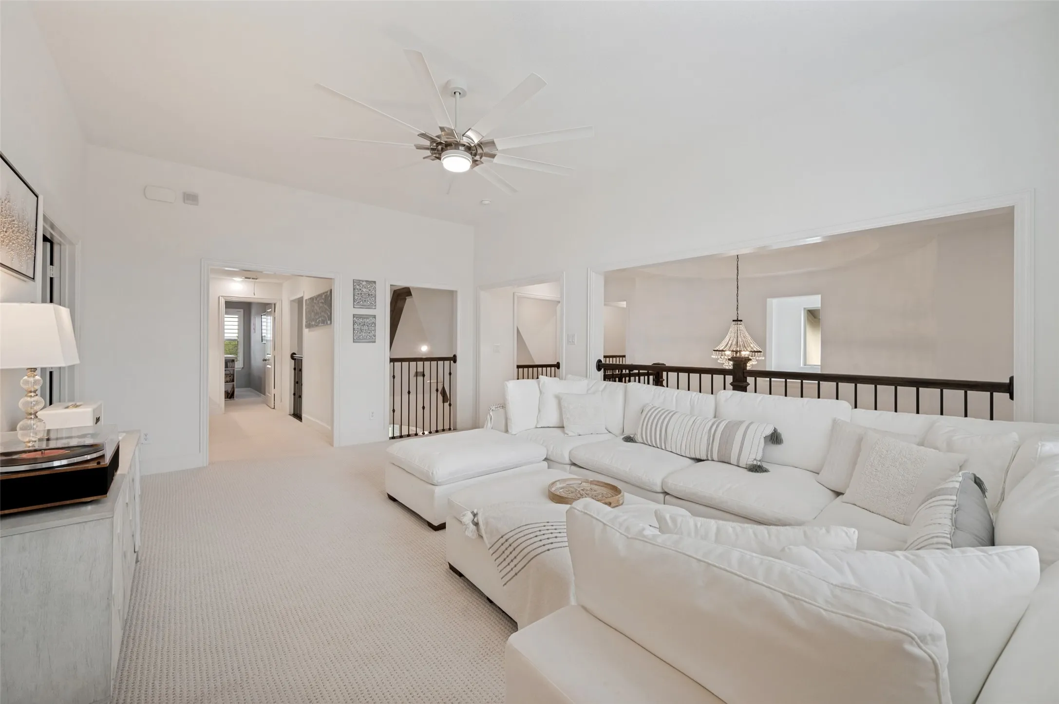 Single Family Residence For Sale in Denton County , 4059 Marble Hill Road, Frisco, Texas 75034, 5 Bedrooms, 7 Bathrooms, 3 Garage spaces, 4,414 Sqft, built in 2018, Preowned, Price $1,525,000, mls#21146721, Real Estate Agent in Frisco, Homes For Sale in Denton county, Homes For Sale in Frisco, Realtor in Frisco Texas, Real Estate Brokerage Independent Realty Texas, Luminita Cordes Realtor