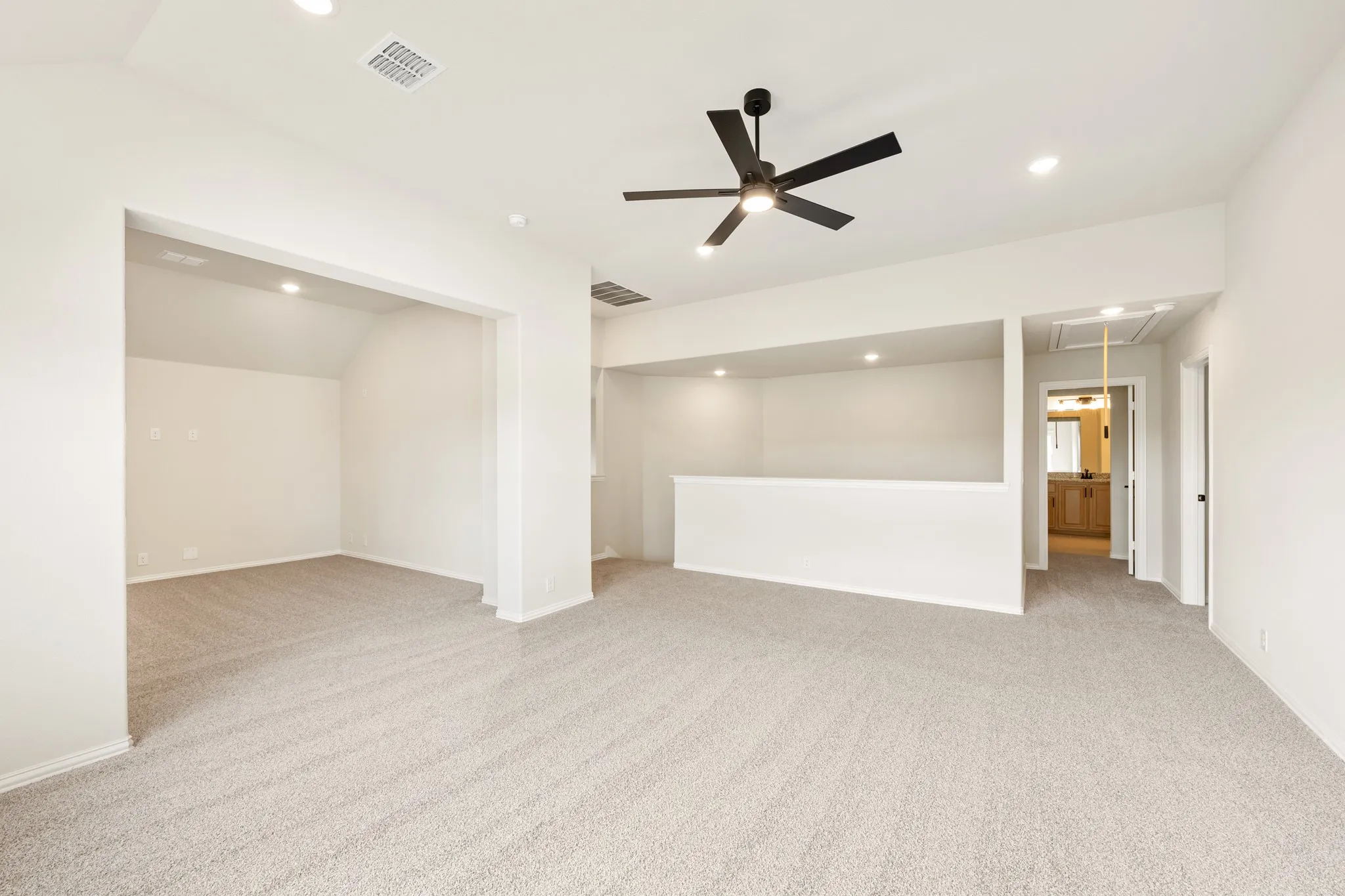 Single Family Residence For Sale in Denton County , 3205 Emerald Trace Drive, Denton, Texas 76226, 5 Bedroom, 4 Bathroom, 2 Garage spaces, 3,558 Sqft, built in 2026, New Construction - Complete, mls#21147544, Real Estate Agent in Denton, Homes For Sale in Denton county, Homes For Sale in Denton, Realtor in Denton Texas, Real Estate Brokerage Independent Realty Texas, Luminita Cordes Realtor