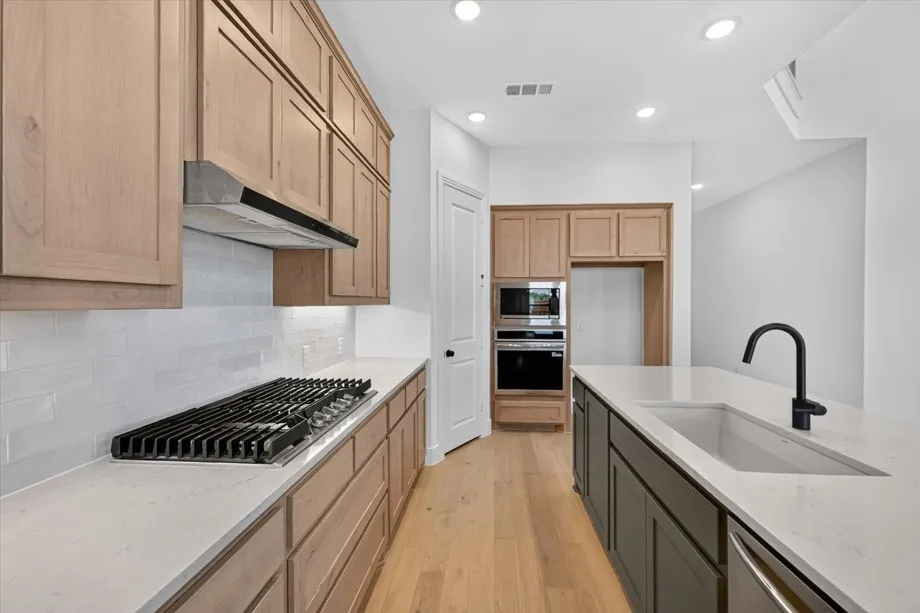 Single Family Residence For Sale in Collin County , 2016 Tallulah Gorge Court, Celina, Texas 75009, 5 Bedroom, 4 Bathroom, 2 Garage spaces, 3,251 Sqft, built in 2026, New Construction - Incomplete, mls#21147516, Real Estate Agent in Celina, Homes For Sale in Collin county, Homes For Sale in Celina, Realtor in Celina Texas, Real Estate Brokerage Independent Realty Texas, Luminita Cordes Realtor