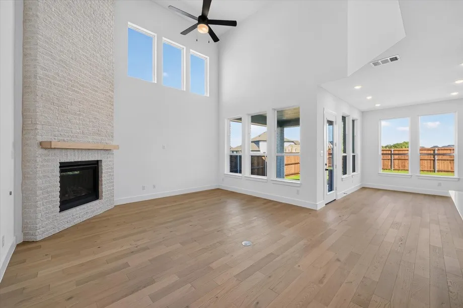 Single Family Residence For Sale in Collin County , 2016 Tallulah Gorge Court, Celina, Texas 75009, 5 Bedroom, 4 Bathroom, 2 Garage spaces, 3,251 Sqft, built in 2026, New Construction - Incomplete, mls#21147516, Real Estate Agent in Celina, Homes For Sale in Collin county, Homes For Sale in Celina, Realtor in Celina Texas, Real Estate Brokerage Independent Realty Texas, Luminita Cordes Realtor