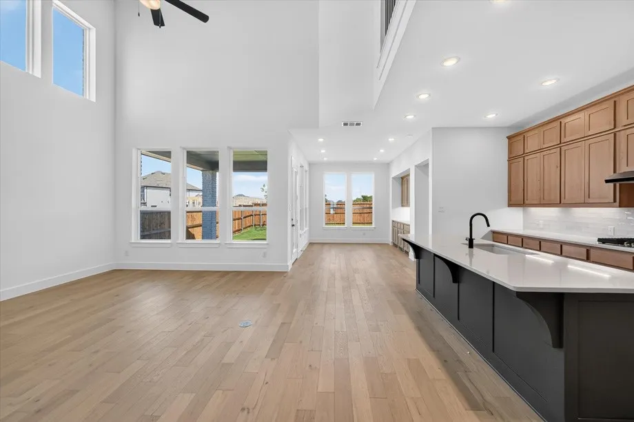 Single Family Residence For Sale in Collin County , 2016 Tallulah Gorge Court, Celina, Texas 75009, 5 Bedroom, 4 Bathroom, 2 Garage spaces, 3,251 Sqft, built in 2026, New Construction - Incomplete, mls#21147516, Real Estate Agent in Celina, Homes For Sale in Collin county, Homes For Sale in Celina, Realtor in Celina Texas, Real Estate Brokerage Independent Realty Texas, Luminita Cordes Realtor
