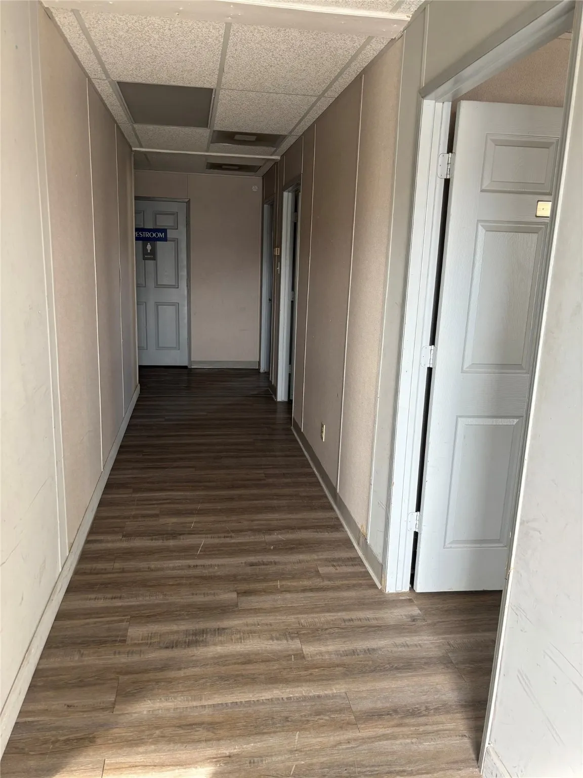 Office For Sale in Brown County , 704 Early Blvd Boulevard, Early, Texas 76802, 0, 0, Garage spaces, 0 Sqft, built in 1988, Preowned, Price $179,500, mls#21147560, Real Estate Agent in Early, Homes For Sale in Brown county, Homes For Sale in Early, Realtor in Early Texas, Real Estate Brokerage Independent Realty Texas, Luminita Cordes Realtor
