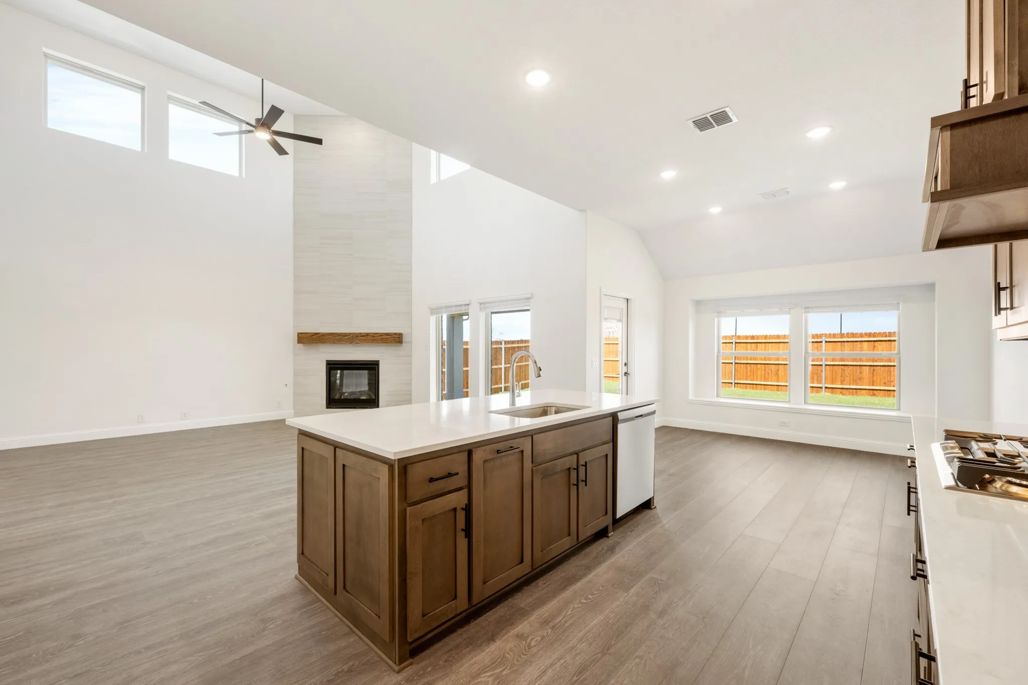 Single Family Residence For Sale in Denton County , 3208 Emerald Trace Drive, Denton, Texas 76226, 5 Bedroom, 5 Bathroom, 2 Garage spaces, 4,226 Sqft, built in 2026, New Construction - Complete, mls#21147593, Real Estate Agent in Denton, Homes For Sale in Denton county, Homes For Sale in Denton, Realtor in Denton Texas, Real Estate Brokerage Independent Realty Texas, Luminita Cordes Realtor