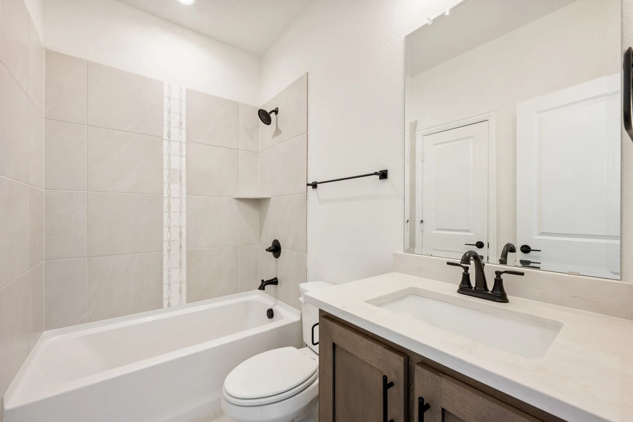 Single Family Residence For Sale in Denton County , 3208 Emerald Trace Drive, Denton, Texas 76226, 5 Bedroom, 5 Bathroom, 2 Garage spaces, 4,226 Sqft, built in 2026, New Construction - Complete, mls#21147593, Real Estate Agent in Denton, Homes For Sale in Denton county, Homes For Sale in Denton, Realtor in Denton Texas, Real Estate Brokerage Independent Realty Texas, Luminita Cordes Realtor
