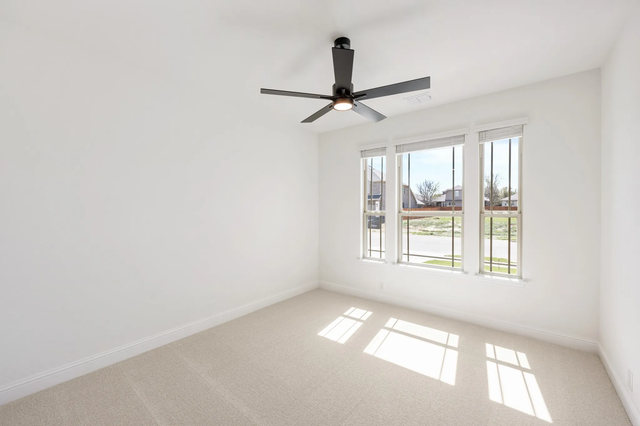 Single Family Residence For Sale in Denton County , 3208 Emerald Trace Drive, Denton, Texas 76226, 5 Bedroom, 5 Bathroom, 2 Garage spaces, 4,226 Sqft, built in 2026, New Construction - Complete, mls#21147593, Real Estate Agent in Denton, Homes For Sale in Denton county, Homes For Sale in Denton, Realtor in Denton Texas, Real Estate Brokerage Independent Realty Texas, Luminita Cordes Realtor