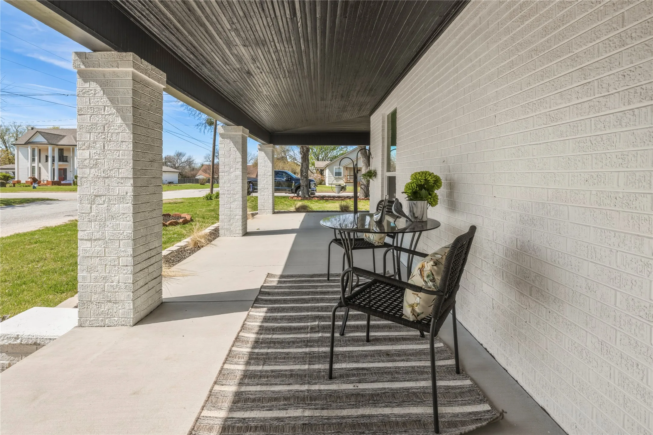 Single Family Residence For Sale in Wise County , 700 N Church Street, Decatur, Texas 76234, 3 Bedroom, 2 Bathroom, Garage spaces, 1,845 Sqft, built in 1930, Preowned, mls#21147604, Real Estate Agent in Decatur, Homes For Sale in Wise county, Homes For Sale in Decatur, Realtor in Decatur Texas, Real Estate Brokerage Independent Realty Texas, Luminita Cordes Realtor