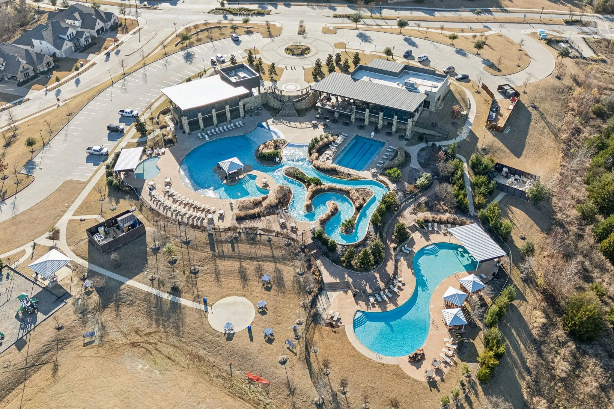 Club Inspiration offers multiple pools, outdoor living spaces, games, gyms, and a banquet hall
