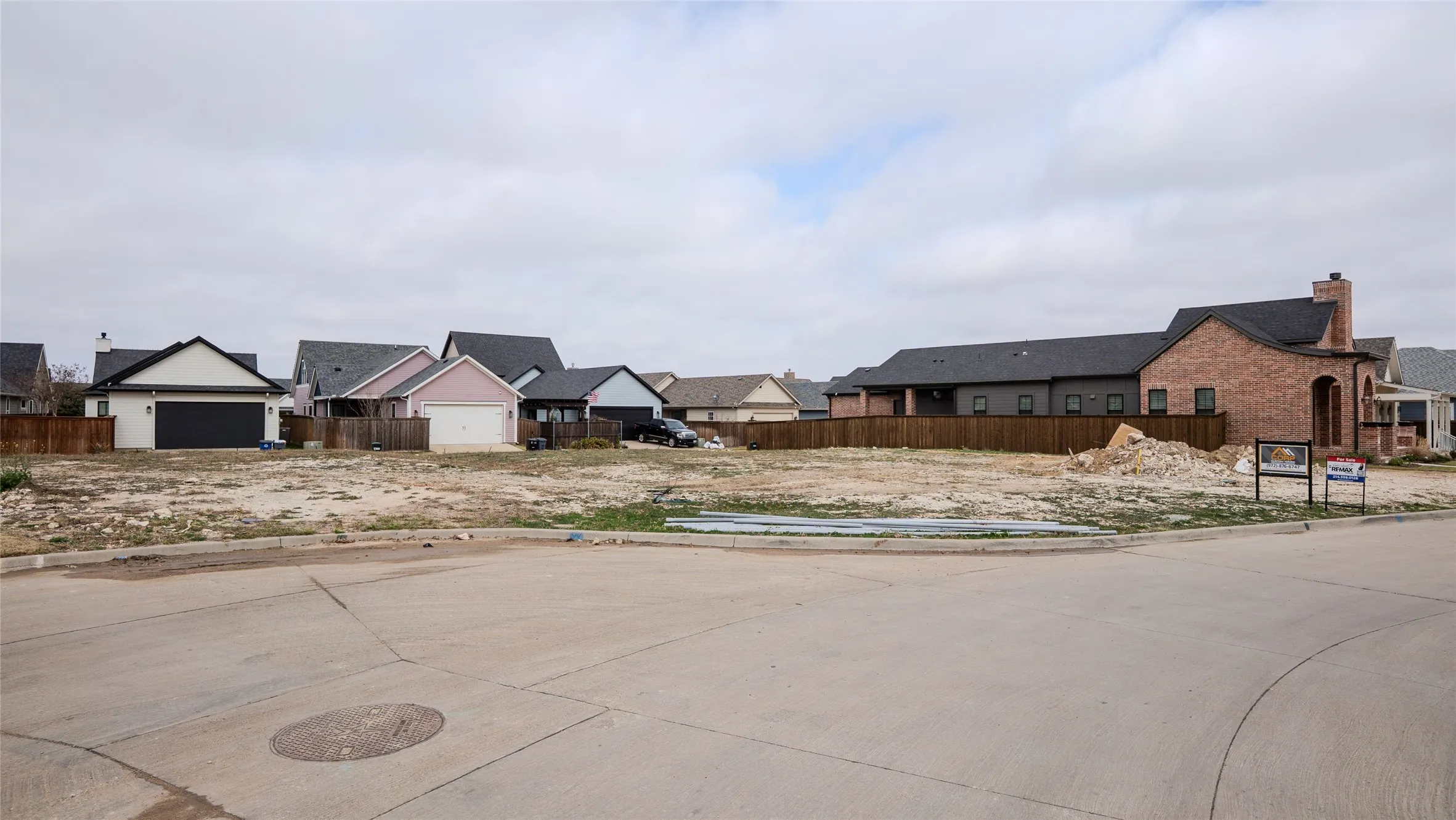 Unimproved Land For Sale in Ellis County , 405 Garrett Way, Midlothian, Texas 76065, 0, 0, Garage spaces, 0 Sqft, built in 0, mls#21144129, Real Estate Agent in Midlothian, Homes For Sale in Ellis county, Homes For Sale in Midlothian, Realtor in Midlothian Texas, Real Estate Brokerage Independent Realty Texas, Luminita Cordes Realtor