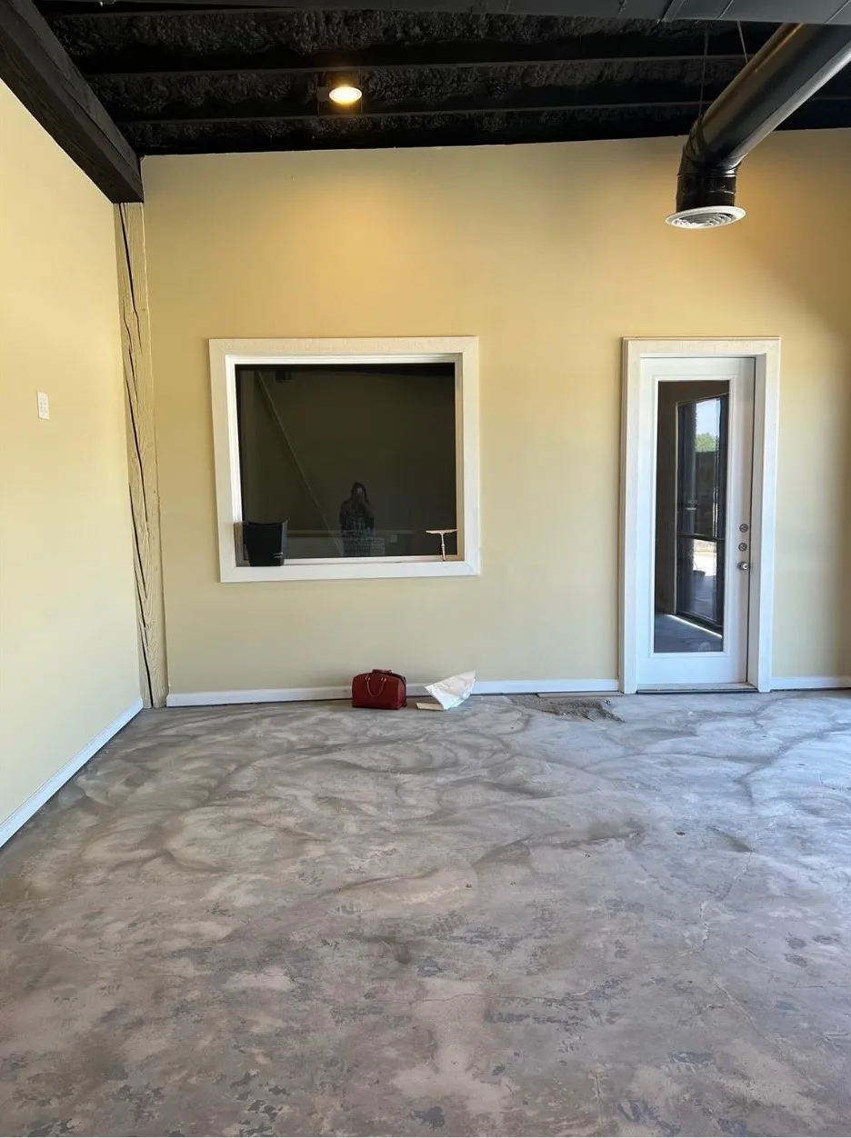 Retail For Rent in Denton County , 828 N Hwy 377, Roanoke, Texas 76262, 0, 0, Garage spaces, 0 Sqft, built in 1975, Preowned, mls#21139626, Real Estate Agent in Roanoke, Homes For Rent in Denton county, Homes For Rent in Roanoke, Realtor in Roanoke Texas, Real Estate Brokerage Independent Realty Texas, Luminita Cordes Realtor
