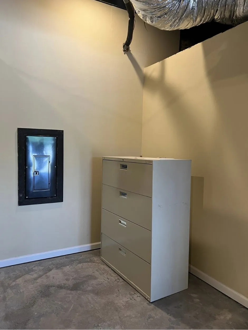 Retail For Rent in Denton County , 828 N Hwy 377, Roanoke, Texas 76262, 0, 0, Garage spaces, 0 Sqft, built in 1975, Preowned, mls#21139626, Real Estate Agent in Roanoke, Homes For Rent in Denton county, Homes For Rent in Roanoke, Realtor in Roanoke Texas, Real Estate Brokerage Independent Realty Texas, Luminita Cordes Realtor