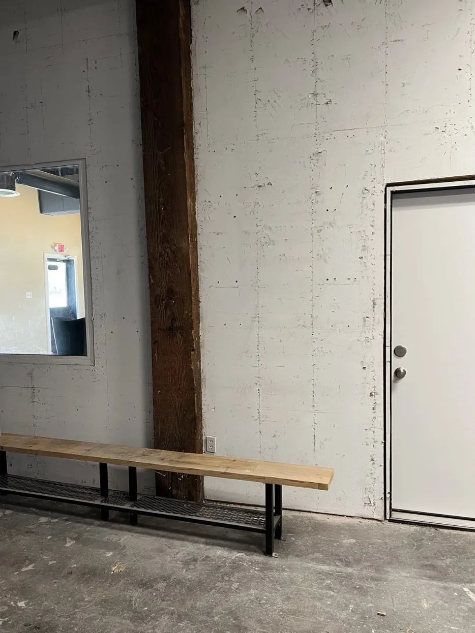 Retail For Rent in Denton County , 828 N Hwy 377, Roanoke, Texas 76262, 0, 0, Garage spaces, 0 Sqft, built in 1975, Preowned, mls#21139626, Real Estate Agent in Roanoke, Homes For Rent in Denton county, Homes For Rent in Roanoke, Realtor in Roanoke Texas, Real Estate Brokerage Independent Realty Texas, Luminita Cordes Realtor
