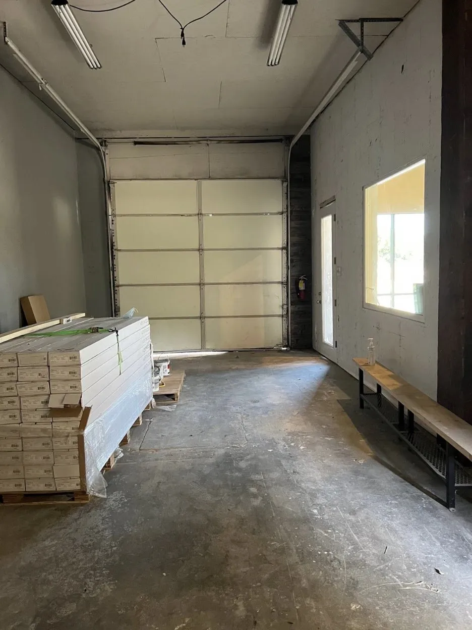 Retail For Rent in Denton County , 828 N Hwy 377, Roanoke, Texas 76262, 0, 0, Garage spaces, 0 Sqft, built in 1975, Preowned, mls#21139626, Real Estate Agent in Roanoke, Homes For Rent in Denton county, Homes For Rent in Roanoke, Realtor in Roanoke Texas, Real Estate Brokerage Independent Realty Texas, Luminita Cordes Realtor