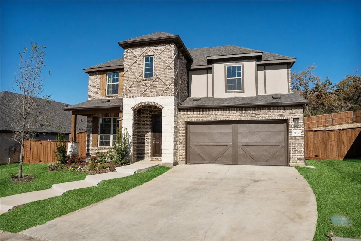 Single Family Residence For Sale in Tarrant County , 7045 Pecan Glen Place, Fort Worth, Texas 76120, 5 Bedrooms, 3 Bathrooms, 2 Garage spaces, 3,064 Sqft, built in 2024, Price $550,000, mls#21147820, Real Estate Agent in Fort Worth, Homes For Sale in Tarrant county, Homes For Sale in Fort Worth, Realtor in Fort Worth Texas, Real Estate Brokerage Independent Realty Texas, Luminita Cordes Realtor