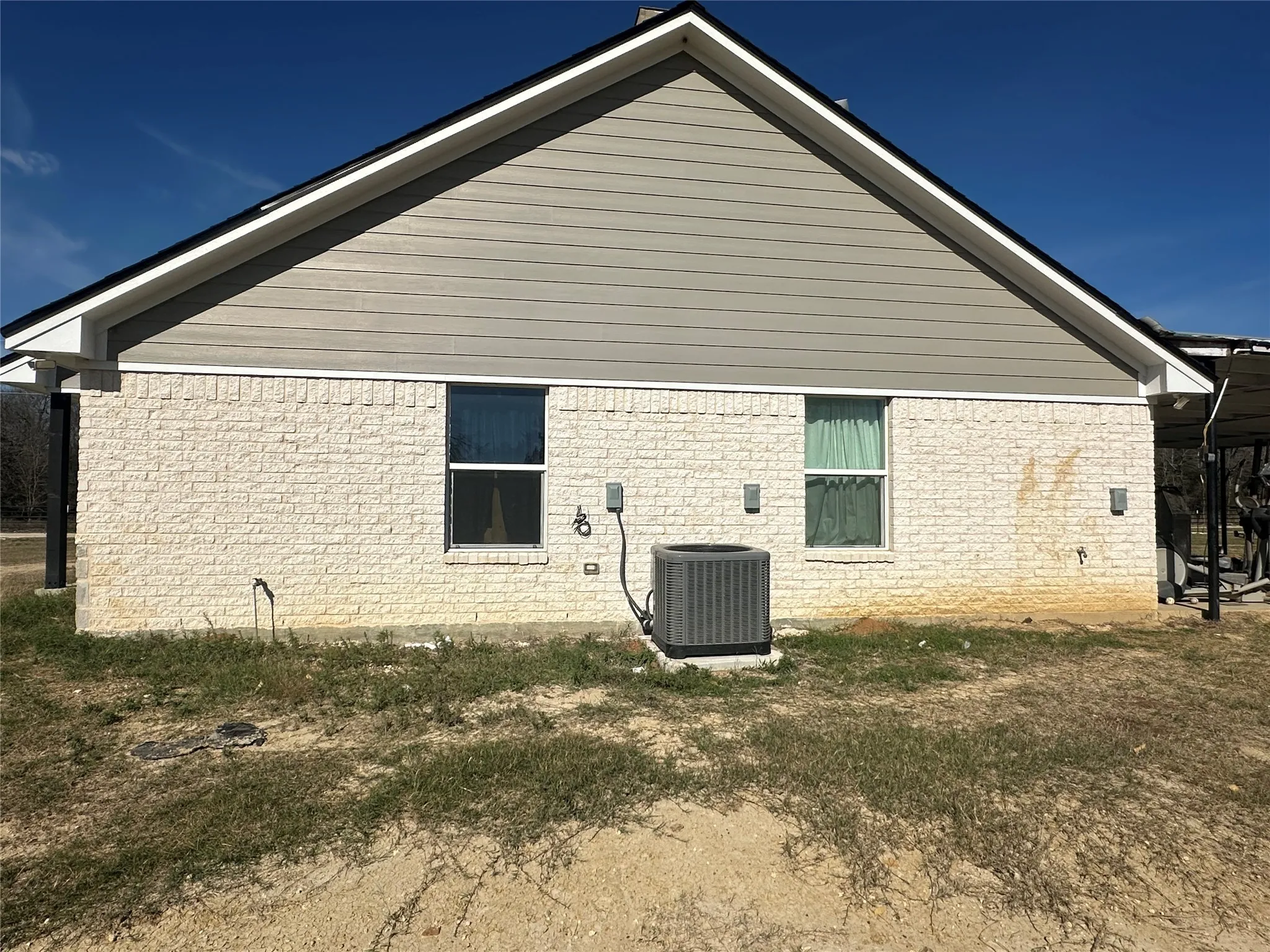 Single Family Residence For Sale in Limestone County , 2441 Lcr 486, Mexia, Texas 76667, 4 Bedrooms, 2 Bathrooms, 2 Garage spaces, 2,232 Sqft, built in 2024, Price $498,500, mls#21147707, Real Estate Agent in Mexia, Homes For Sale in Limestone county, Homes For Sale in Mexia, Realtor in Mexia Texas, Real Estate Brokerage Independent Realty Texas, Luminita Cordes Realtor