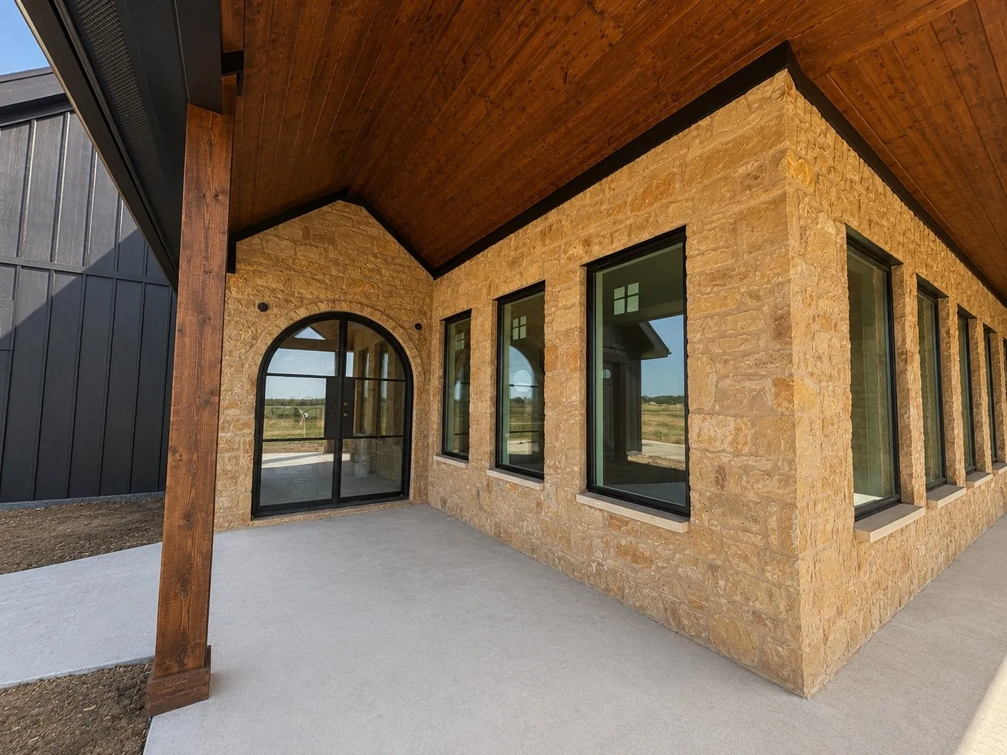 Single Family Residence For Sale in Mc Lennan County , 7001 Old McGregor-Crawford Road, Crawford, Texas 76638, 4 Bedroom, 4 Bathroom, 3 Garage spaces, 2,938 Sqft, built in 2025, New Construction - Incomplete, mls#21145148, Real Estate Agent in Crawford, Homes For Sale in Mc Lennan county, Homes For Sale in Crawford, Realtor in Crawford Texas, Real Estate Brokerage Independent Realty Texas, Luminita Cordes Realtor