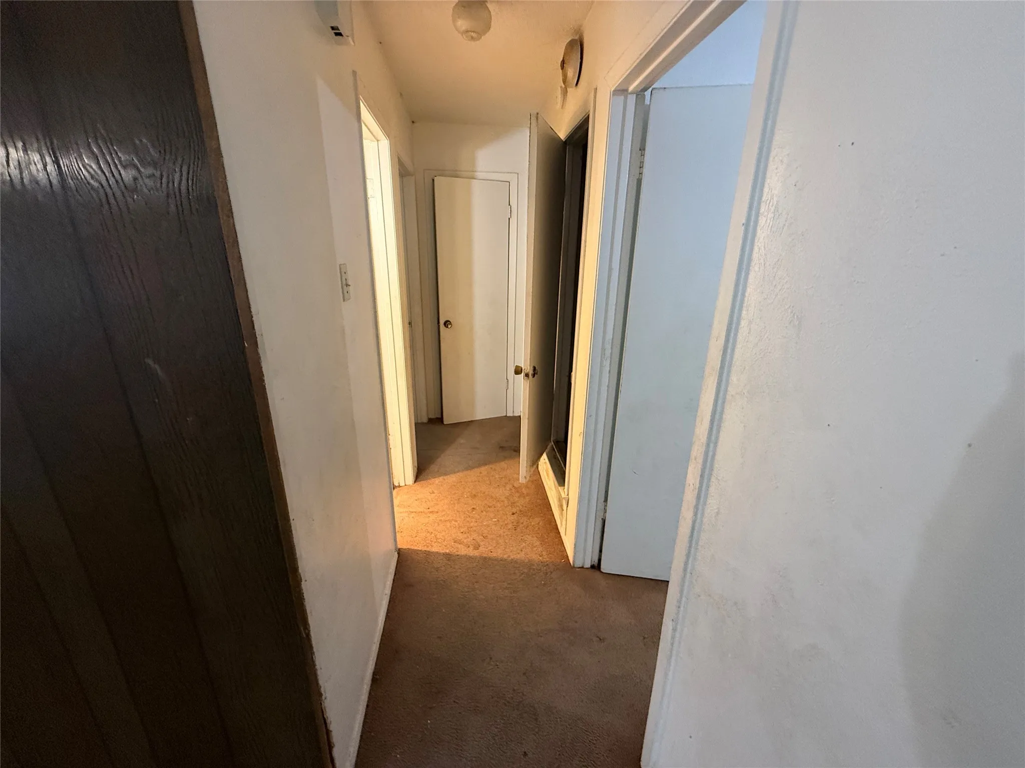 Single Family Residence For Sale in Dallas County , 1334 Rutherford Drive, Mesquite, Texas 75149, 3 Bedroom, 2 Bathroom, 1 Garage spaces, 1,080 Sqft, built in 1972, mls#21147852, Real Estate Agent in Mesquite, Homes For Sale in Dallas county, Homes For Sale in Mesquite, Realtor in Mesquite Texas, Real Estate Brokerage Independent Realty Texas, Luminita Cordes Realtor