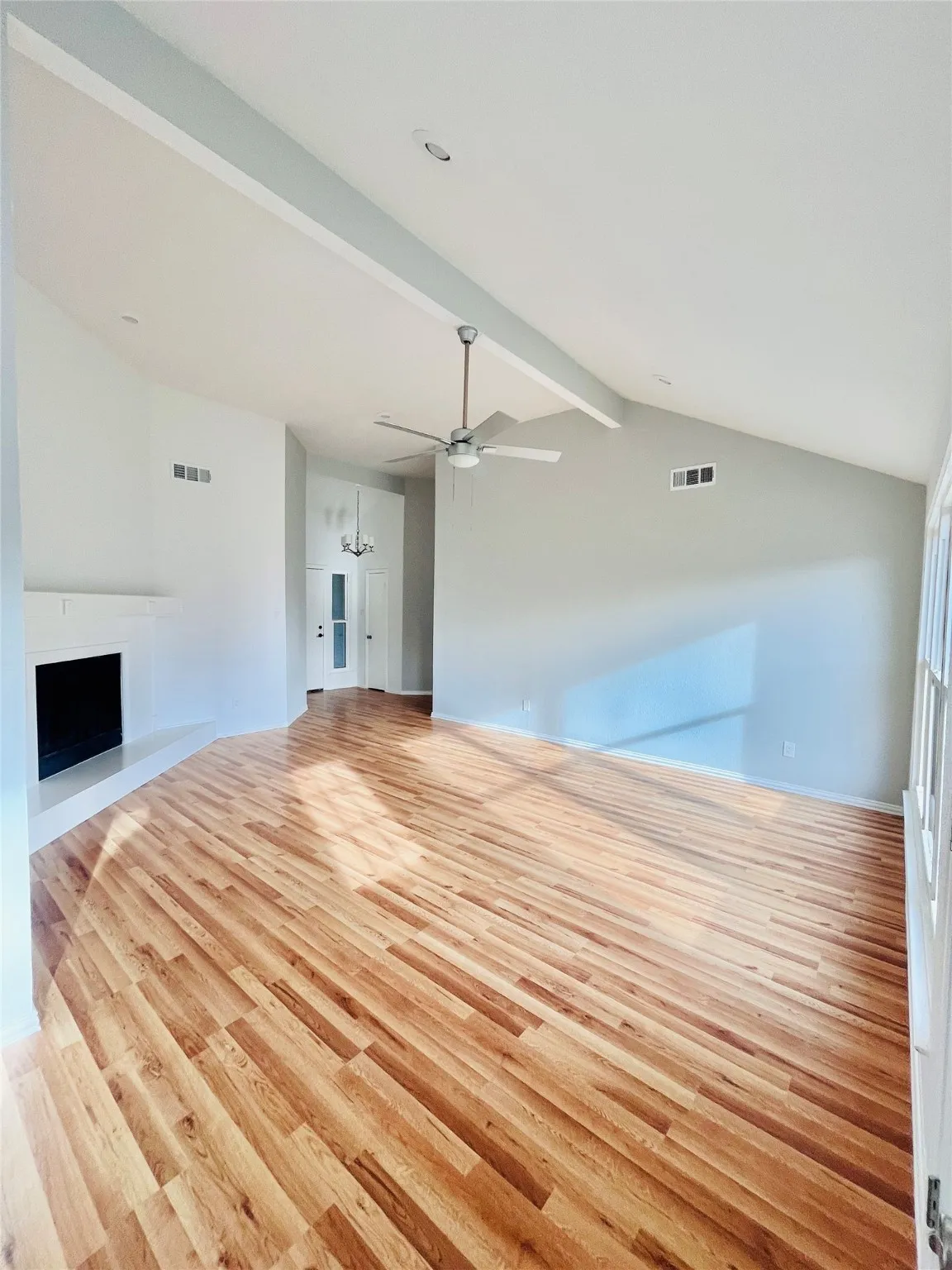 Single Family Residence For Sale in Tarrant County , 2721 Woodlark Drive, Fort Worth, Texas 76123, 3 Bedroom, 2 Bathroom, 2 Garage spaces, 1,199 Sqft, built in 1988, Preowned, mls#21147864, Real Estate Agent in Fort Worth, Homes For Sale in Tarrant county, Homes For Sale in Fort Worth, Realtor in Fort Worth Texas, Real Estate Brokerage Independent Realty Texas, Luminita Cordes Realtor