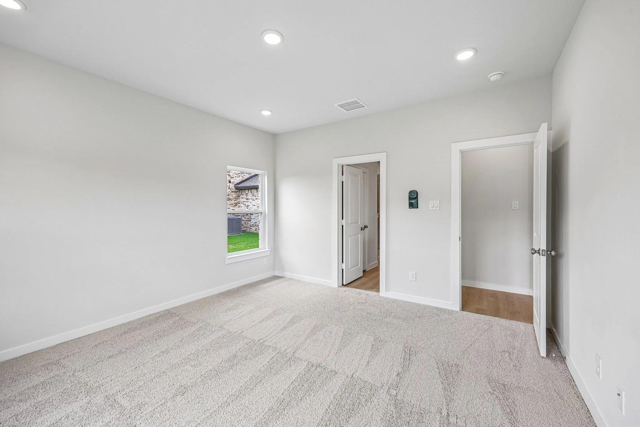 Single Family Residence For Sale in Kaufman County , 729 Vineyard Way, Forney, Texas 75126, 3 Bedroom, 3 Bathroom, 3 Garage spaces, 2,449 Sqft, built in 2026, New Construction - Incomplete, mls#21147903, Real Estate Agent in Forney, Homes For Sale in Kaufman county, Homes For Sale in Forney, Realtor in Forney Texas, Real Estate Brokerage Independent Realty Texas, Luminita Cordes Realtor