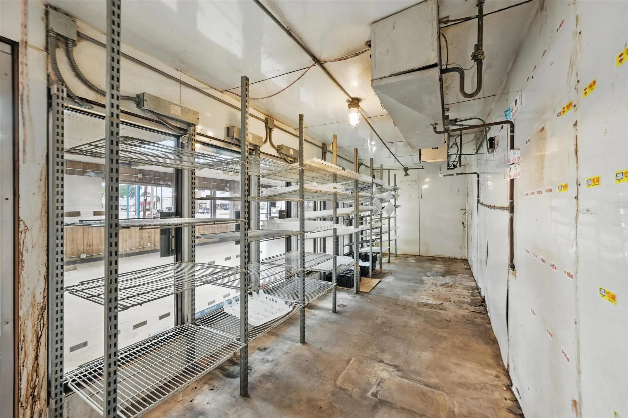 Business For Sale in Ellis County , 100 S Kaufman Street, Ennis, Texas 75119, 0, 0, Garage spaces, 0 Sqft, built in 1971, Preowned, mls#21147818, Real Estate Agent in Ennis, Homes For Sale in Ellis county, Homes For Sale in Ennis, Realtor in Ennis Texas, Real Estate Brokerage Independent Realty Texas, Luminita Cordes Realtor