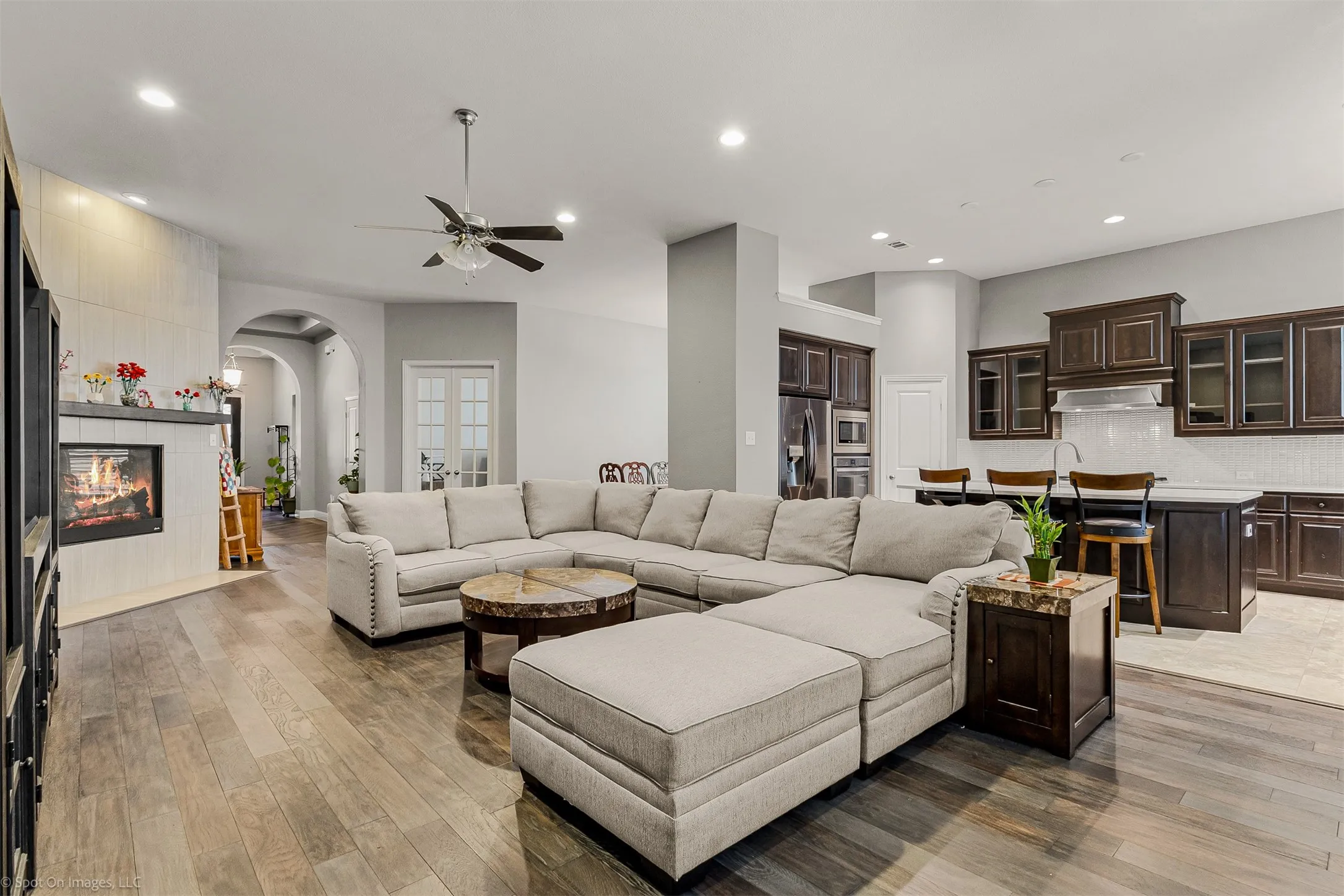Single Family Residence For Sale in Kaufman County , 1026 Longhill Way, Forney, Texas 75126, 4 Bedroom, 3 Bathroom, 2 Garage spaces, 2,836 Sqft, built in 2015, Preowned, mls#21147792, Real Estate Agent in Forney, Homes For Sale in Kaufman county, Homes For Sale in Forney, Realtor in Forney Texas, Real Estate Brokerage Independent Realty Texas, Luminita Cordes Realtor