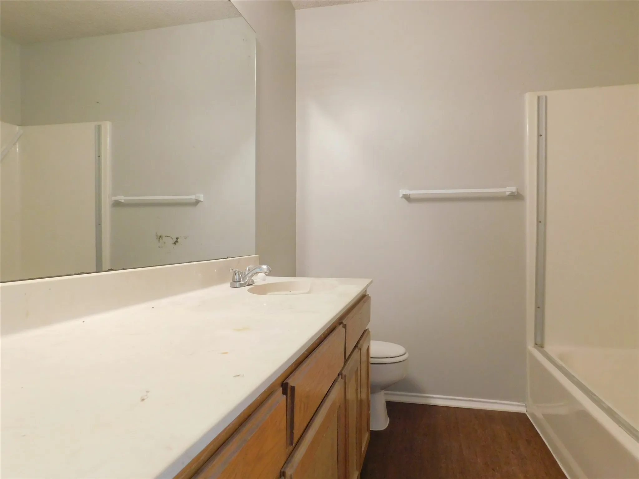 Duplex For Rent in Denton County , 2214 Bernard Street, Denton, Texas 76205, 2 Bedroom, 2 Bathroom, Garage spaces, 1,212 Sqft, built in 1985, mls#21147975, Real Estate Agent in Denton, Homes For Rent in Denton county, Homes For Rent in Denton, Realtor in Denton Texas, Real Estate Brokerage Independent Realty Texas, Luminita Cordes Realtor