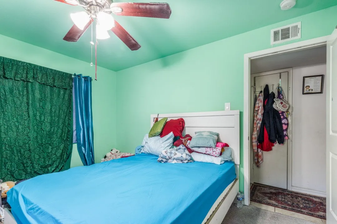 Secondary bedroom with roomy closet