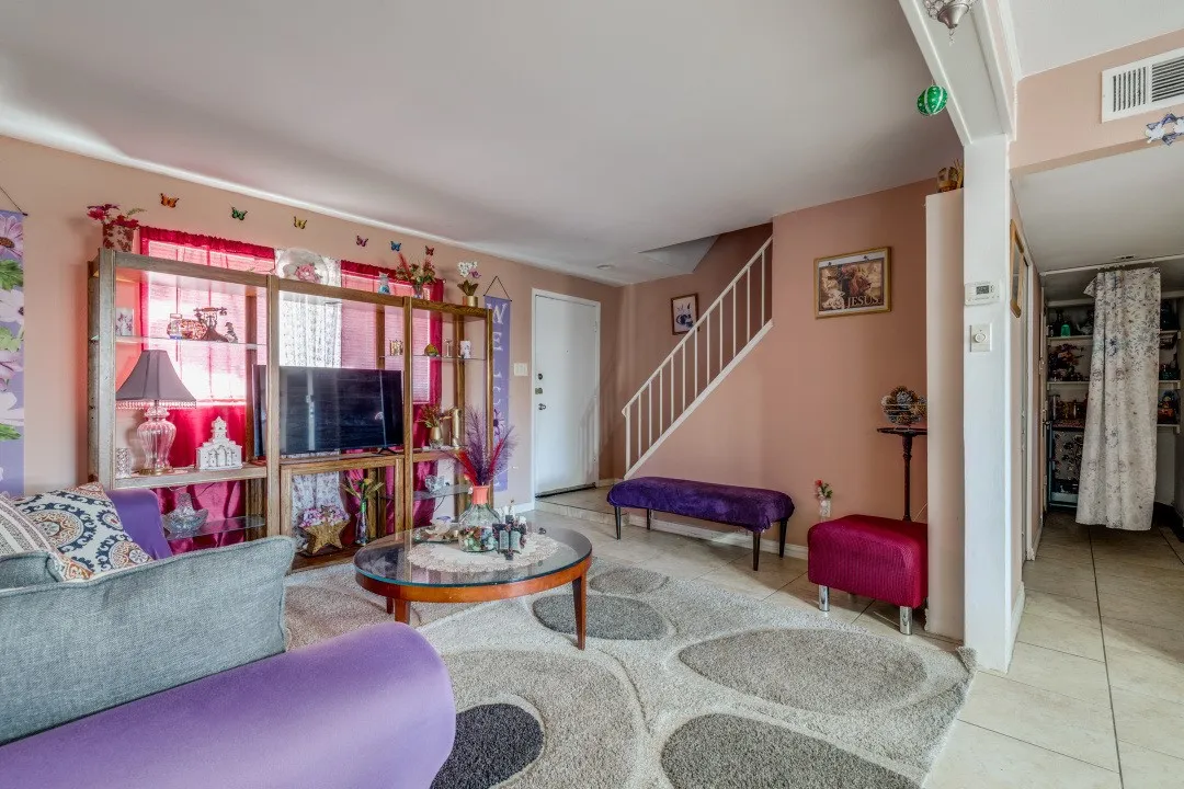 Comfortable living space with room to gather
