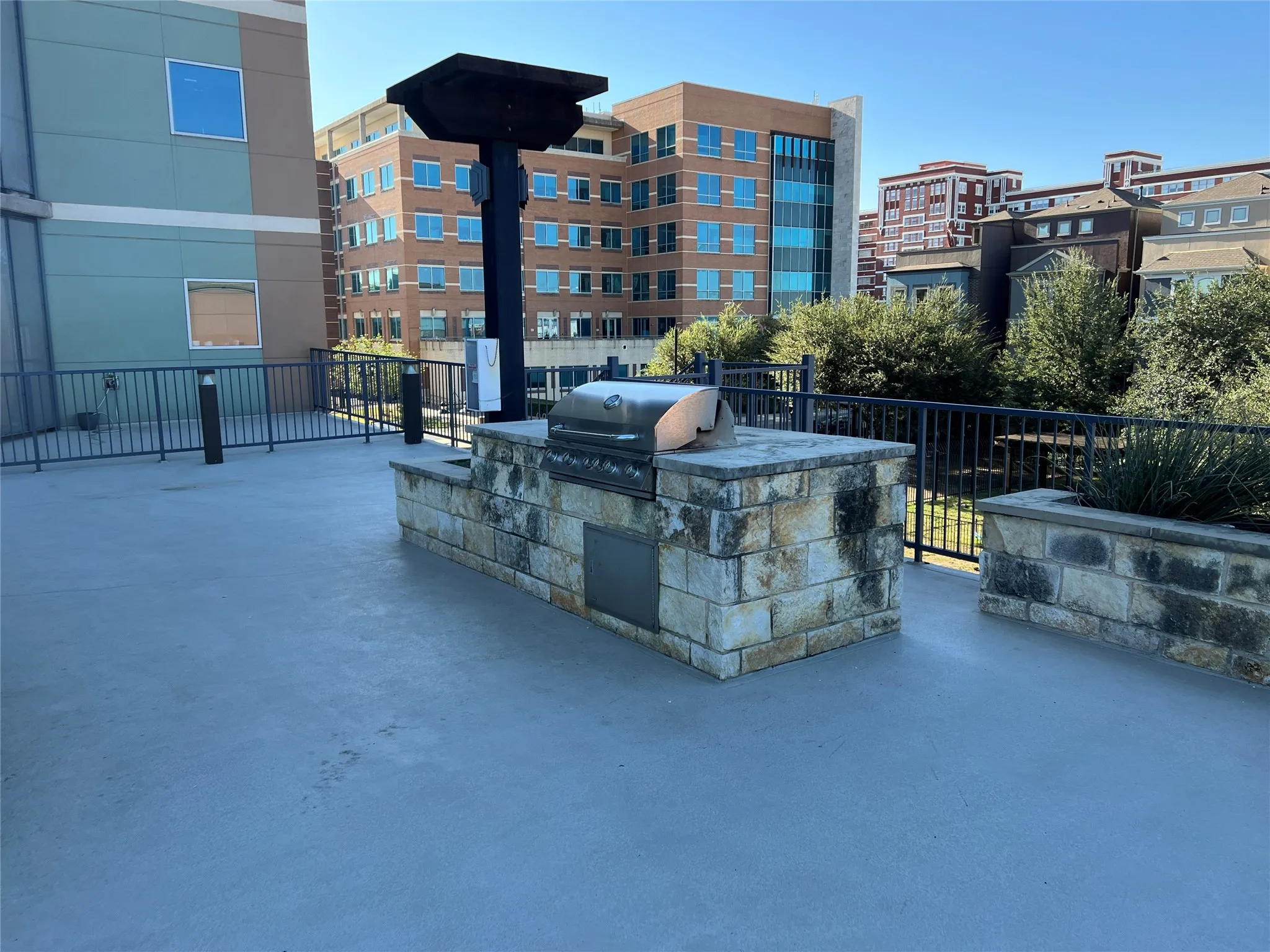 BBQ at Rooftop Recreation Area