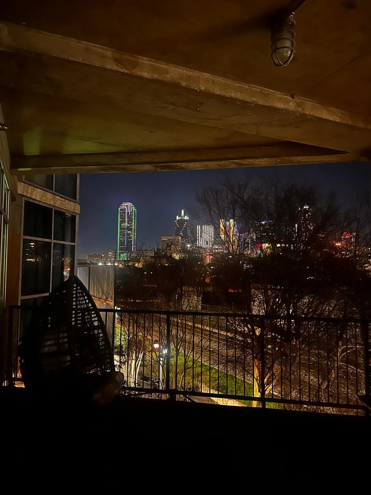 Nice Views From This Prime Location