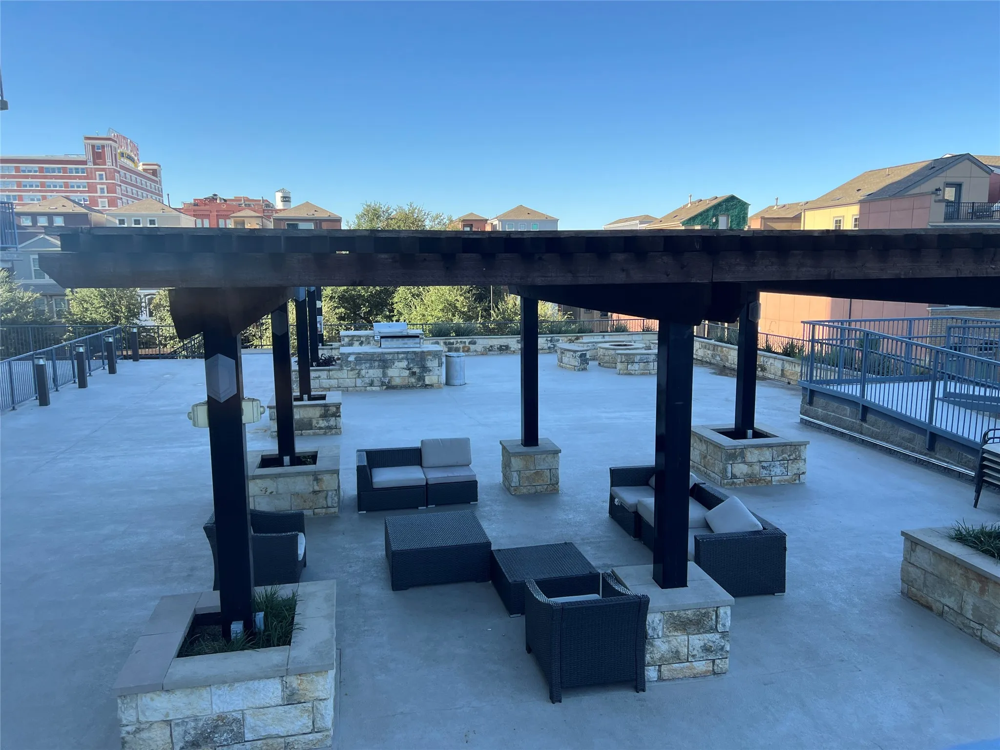 Rooftop Recreation Area