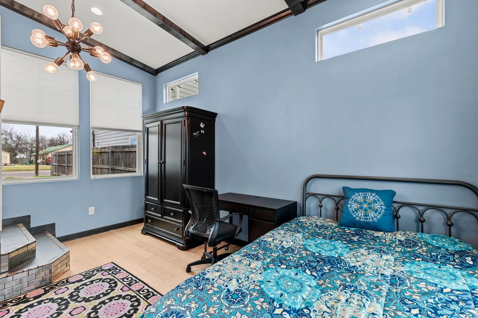 Single Family Residence For Sale in Mc Lennan County , 1815 S 12TH Street, Waco, Texas 76706, 5 Bedroom, 2 Bathroom, Garage spaces, 1,768 Sqft, built in 1922, Price $450,000, mls#21147515, Real Estate Agent in Waco, Homes For Sale in Mc Lennan county, Homes For Sale in Waco, Realtor in Waco Texas, Real Estate Brokerage Independent Realty Texas, Luminita Cordes Realtor