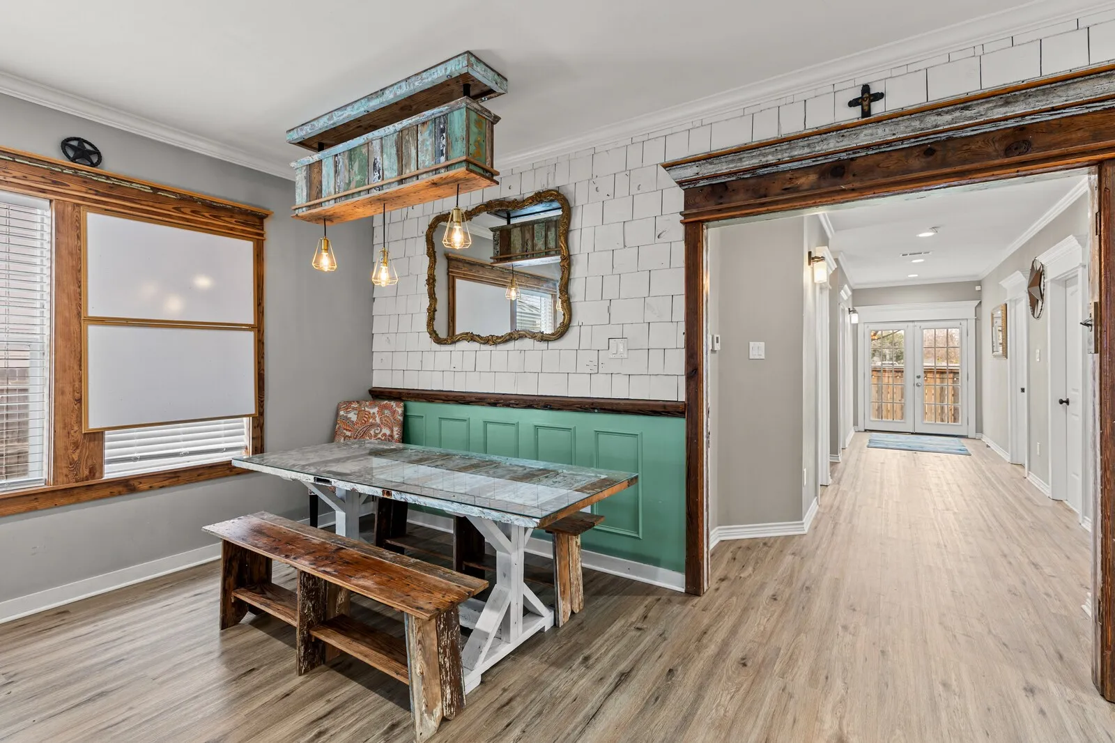 Single Family Residence For Sale in Mc Lennan County , 1815 S 12TH Street, Waco, Texas 76706, 5 Bedroom, 2 Bathroom, Garage spaces, 1,768 Sqft, built in 1922, Price $450,000, mls#21147515, Real Estate Agent in Waco, Homes For Sale in Mc Lennan county, Homes For Sale in Waco, Realtor in Waco Texas, Real Estate Brokerage Independent Realty Texas, Luminita Cordes Realtor