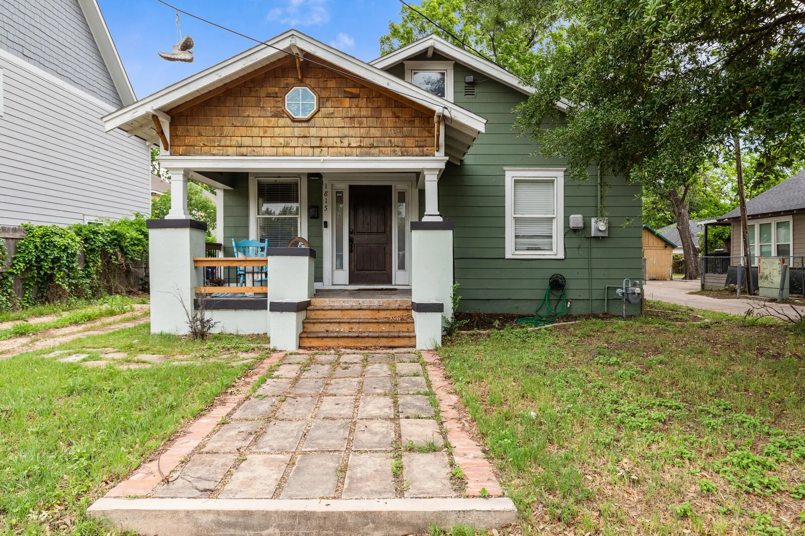 Single Family Residence For Sale in Mc Lennan County , 1815 S 12TH Street, Waco, Texas 76706, 5 Bedroom, 2 Bathroom, Garage spaces, 1,768 Sqft, built in 1922, Price $450,000, mls#21147515, Real Estate Agent in Waco, Homes For Sale in Mc Lennan county, Homes For Sale in Waco, Realtor in Waco Texas, Real Estate Brokerage Independent Realty Texas, Luminita Cordes Realtor