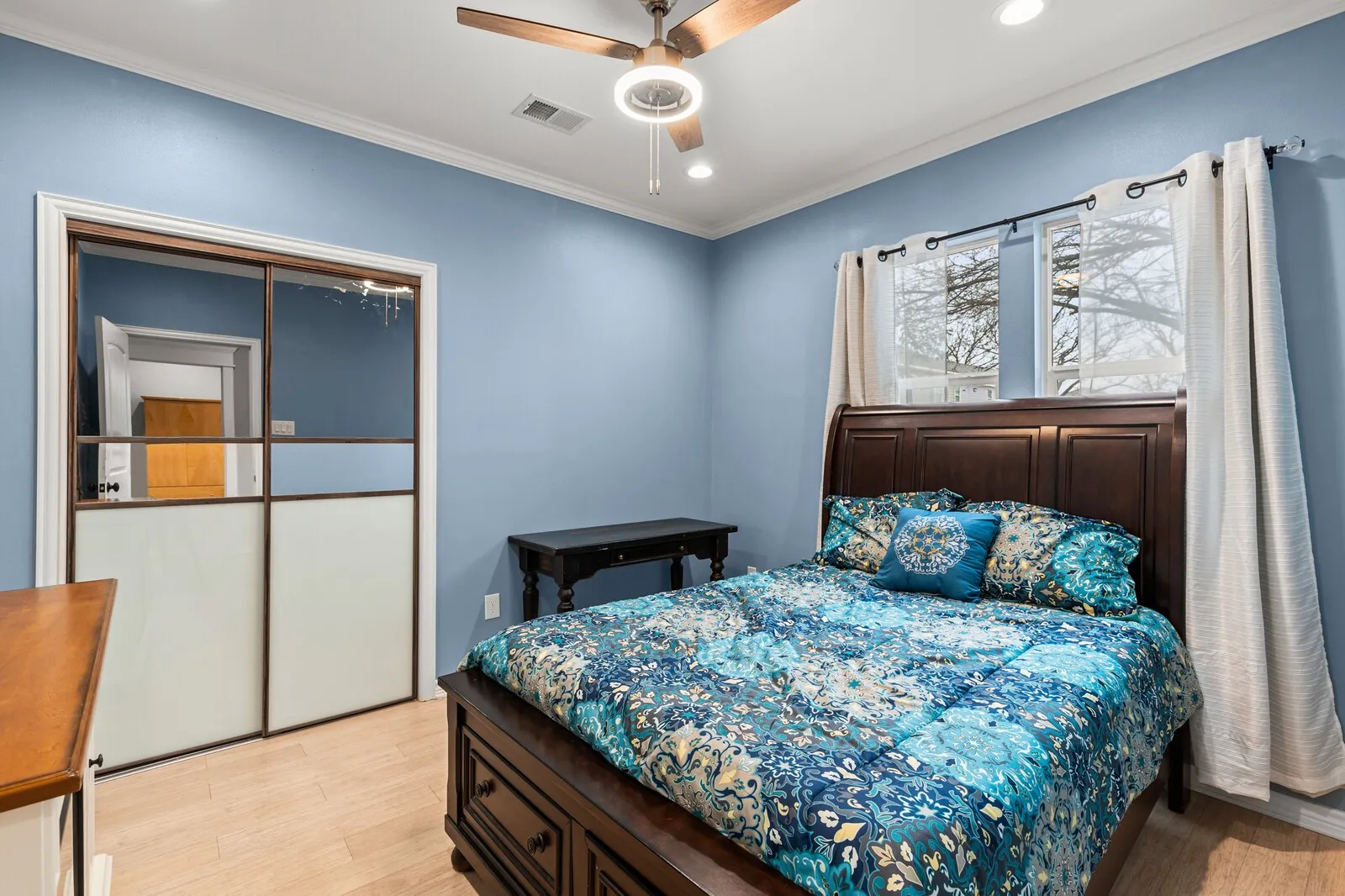 Single Family Residence For Sale in Mc Lennan County , 1815 S 12TH Street, Waco, Texas 76706, 5 Bedroom, 2 Bathroom, Garage spaces, 1,768 Sqft, built in 1922, Price $450,000, mls#21147515, Real Estate Agent in Waco, Homes For Sale in Mc Lennan county, Homes For Sale in Waco, Realtor in Waco Texas, Real Estate Brokerage Independent Realty Texas, Luminita Cordes Realtor