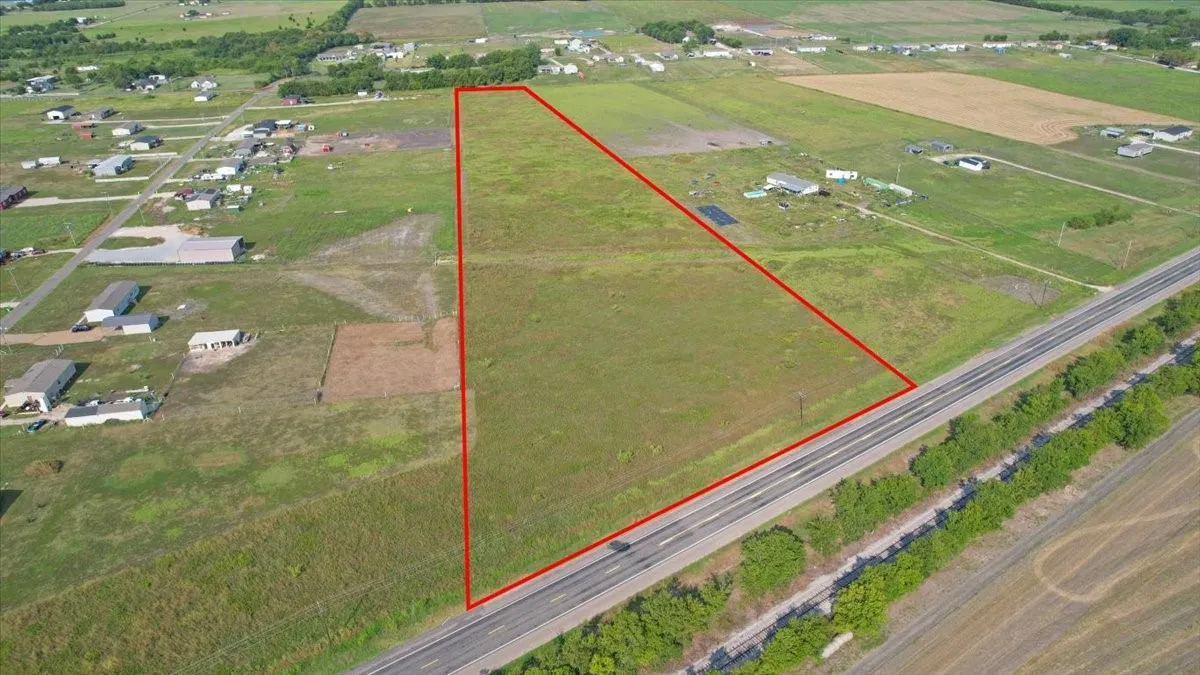 Unimproved Land For Sale in Hunt County , TBD US-69, Leonard, Texas 75452, 0, 0, Garage spaces, 0 Sqft, built in 0, mls#21146889, Real Estate Agent in Leonard, Homes For Sale in Hunt county, Homes For Sale in Leonard, Realtor in Leonard Texas, Real Estate Brokerage Independent Realty Texas, Luminita Cordes Realtor