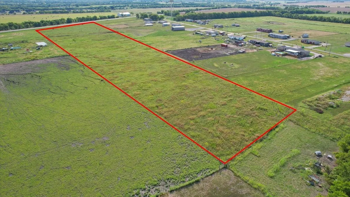 Unimproved Land For Sale in Hunt County , TBD US-69, Leonard, Texas 75452, 0, 0, Garage spaces, 0 Sqft, built in 0, mls#21146889, Real Estate Agent in Leonard, Homes For Sale in Hunt county, Homes For Sale in Leonard, Realtor in Leonard Texas, Real Estate Brokerage Independent Realty Texas, Luminita Cordes Realtor