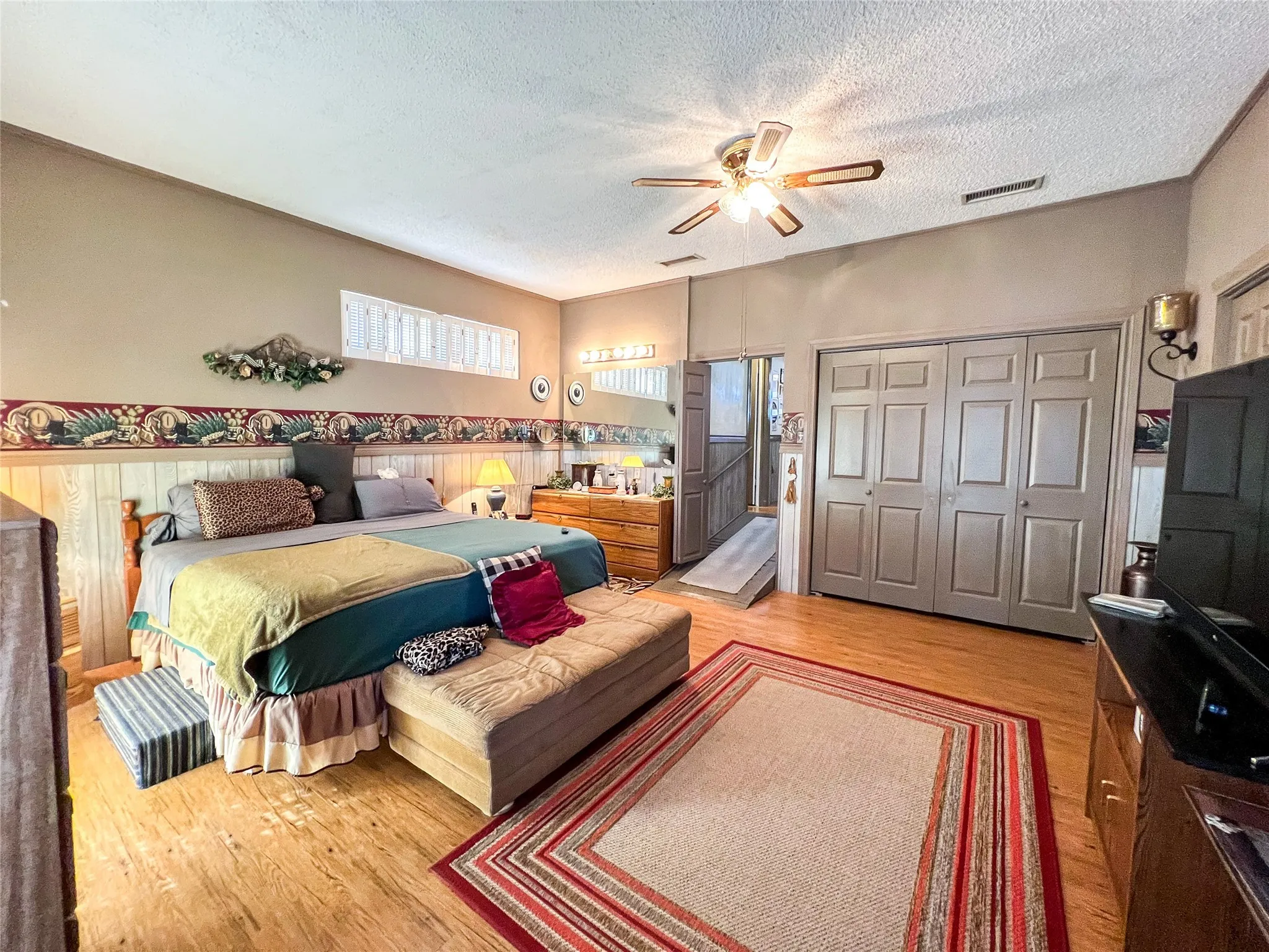 Single Family Residence For Sale in Knox County , 304 SE 2nd Street, Knox City, Texas 79529, 3 Bedroom, 2 Bathroom, Garage spaces, 1,679 Sqft, built in 1970, Preowned, mls#21146422, Real Estate Agent in Knox City, Homes For Sale in Knox county, Homes For Sale in Knox City, Realtor in Knox City Texas, Real Estate Brokerage Independent Realty Texas, Luminita Cordes Realtor