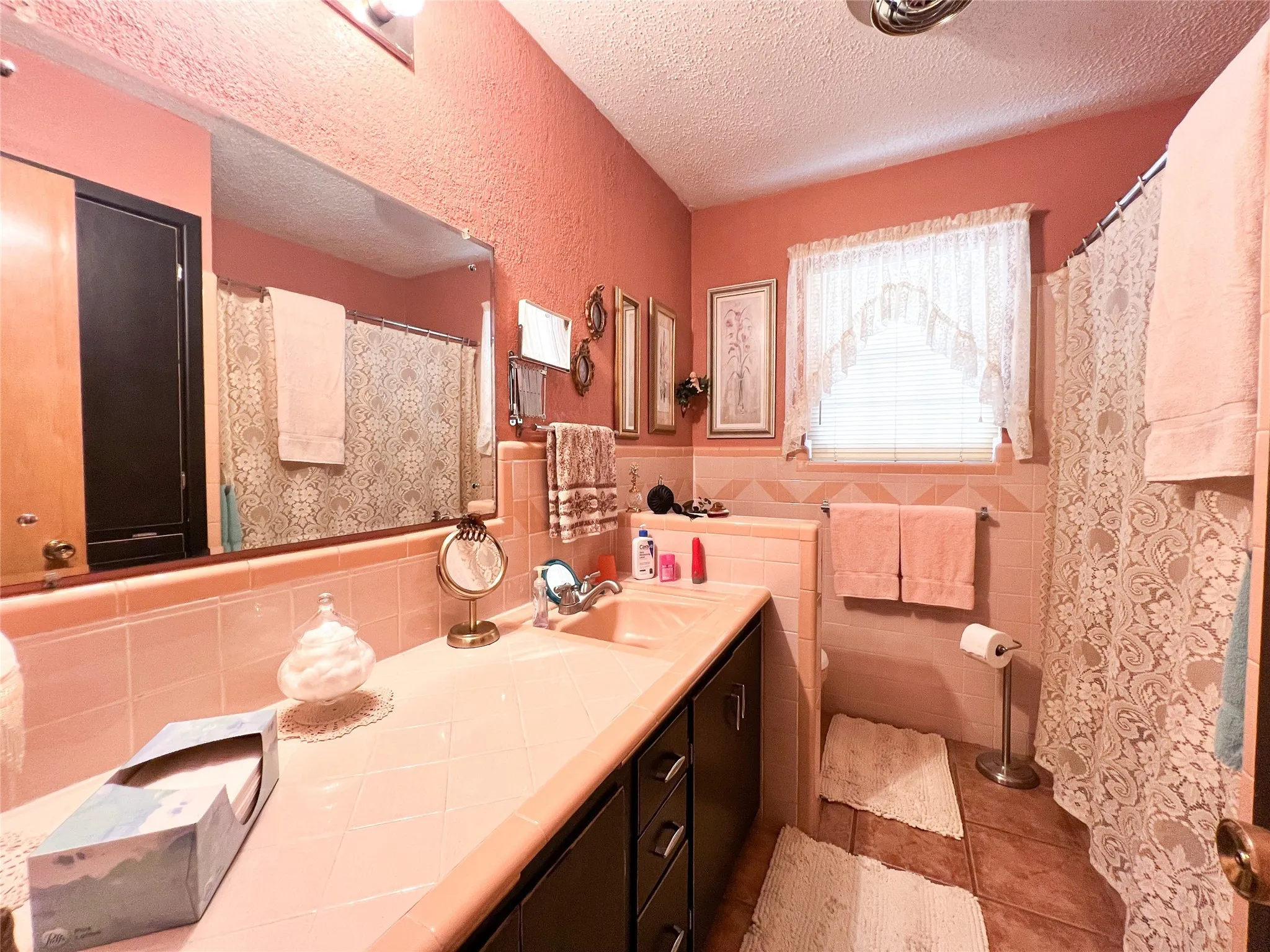 Single Family Residence For Sale in Knox County , 304 SE 2nd Street, Knox City, Texas 79529, 3 Bedroom, 2 Bathroom, Garage spaces, 1,679 Sqft, built in 1970, Preowned, mls#21146422, Real Estate Agent in Knox City, Homes For Sale in Knox county, Homes For Sale in Knox City, Realtor in Knox City Texas, Real Estate Brokerage Independent Realty Texas, Luminita Cordes Realtor