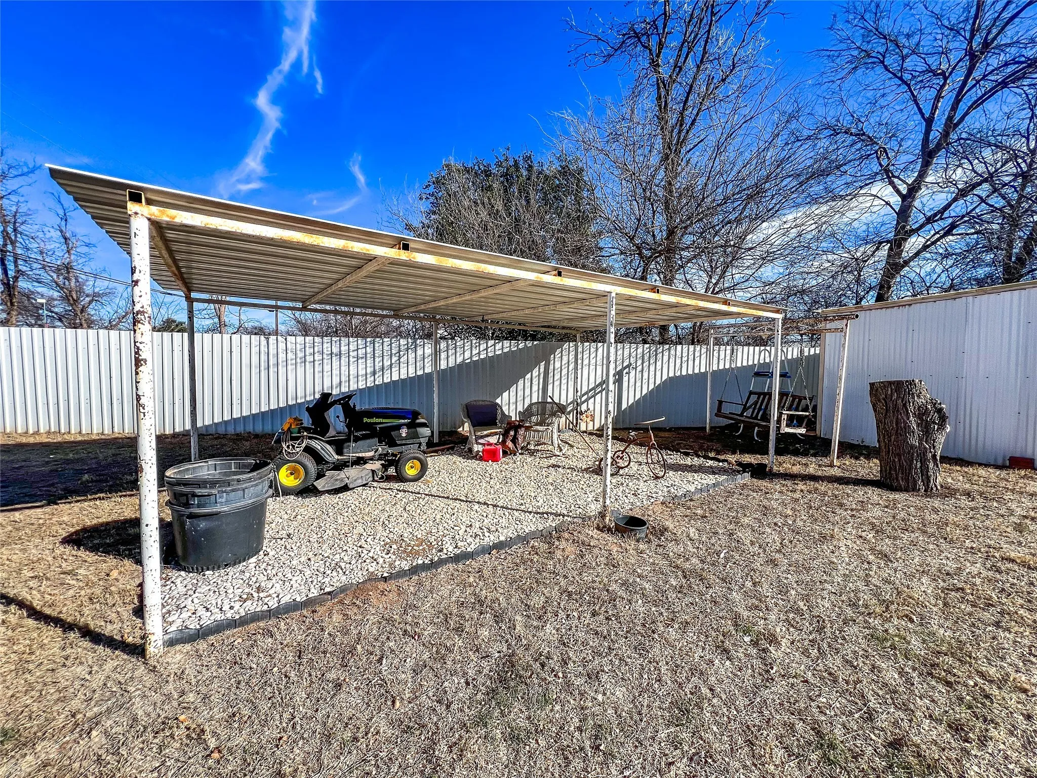Single Family Residence For Sale in Knox County , 304 SE 2nd Street, Knox City, Texas 79529, 3 Bedroom, 2 Bathroom, Garage spaces, 1,679 Sqft, built in 1970, Preowned, mls#21146422, Real Estate Agent in Knox City, Homes For Sale in Knox county, Homes For Sale in Knox City, Realtor in Knox City Texas, Real Estate Brokerage Independent Realty Texas, Luminita Cordes Realtor