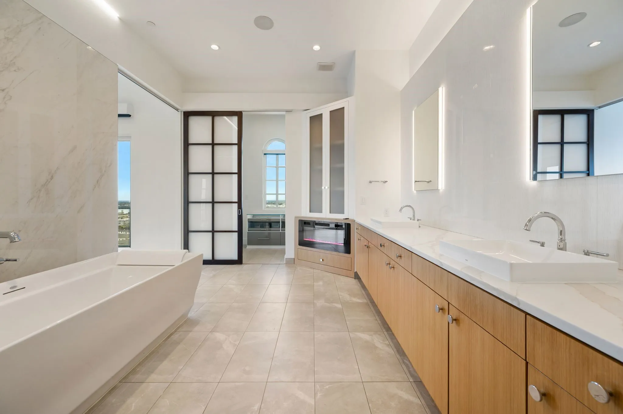 Apartment For Rent in Tarrant County , 2800 Lakeside Parkway 1603, Flower Mound, Texas 75022, 2 Bedroom, 3 Bathroom, 2 Garage spaces, 3,900 Sqft, built in 2018, New Construction - Complete, mls#21144914, Real Estate Agent in Flower Mound, Homes For Rent in Tarrant county, Homes For Rent in Flower Mound, Realtor in Flower Mound Texas, Real Estate Brokerage Independent Realty Texas, Luminita Cordes Realtor