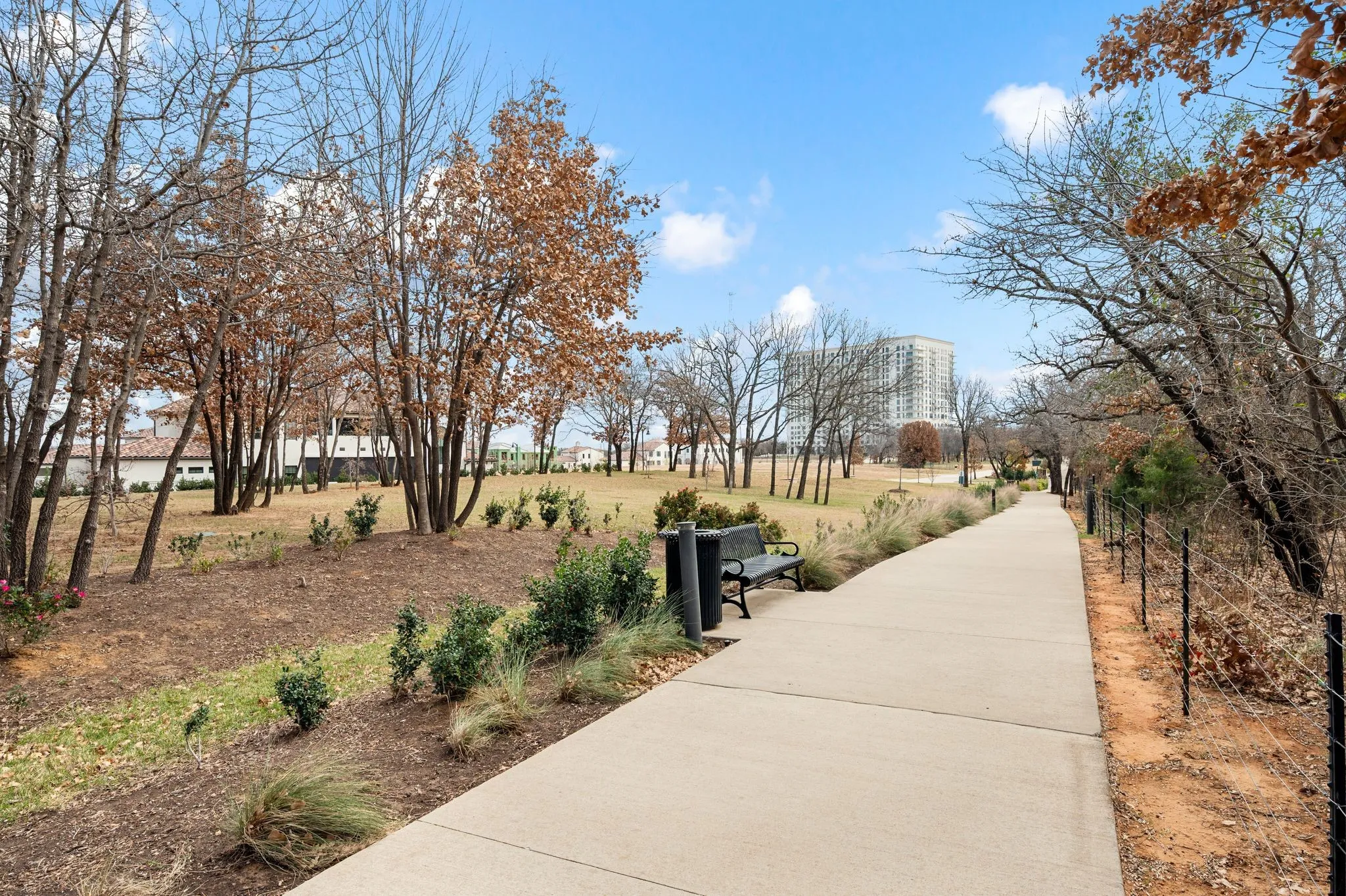 Apartment For Rent in Tarrant County , 2800 Lakeside Parkway 1603, Flower Mound, Texas 75022, 2 Bedroom, 3 Bathroom, 2 Garage spaces, 3,900 Sqft, built in 2018, New Construction - Complete, mls#21144914, Real Estate Agent in Flower Mound, Homes For Rent in Tarrant county, Homes For Rent in Flower Mound, Realtor in Flower Mound Texas, Real Estate Brokerage Independent Realty Texas, Luminita Cordes Realtor