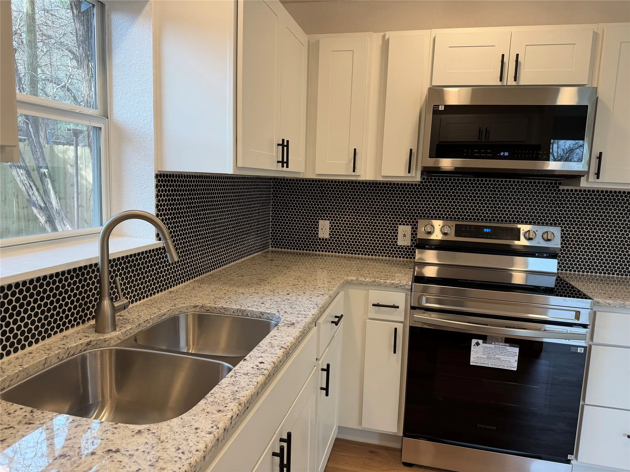 Single Family Residence For Sale in Bosque County , 145 County Road 1708, Clifton, Texas 76634, 2 Bedroom, 1 Bathroom, Garage spaces, 757 Sqft, built in 1975, Preowned, Price $179,500, mls#21147601, Real Estate Agent in Clifton, Homes For Sale in Bosque county, Homes For Sale in Clifton, Realtor in Clifton Texas, Real Estate Brokerage Independent Realty Texas, Luminita Cordes Realtor