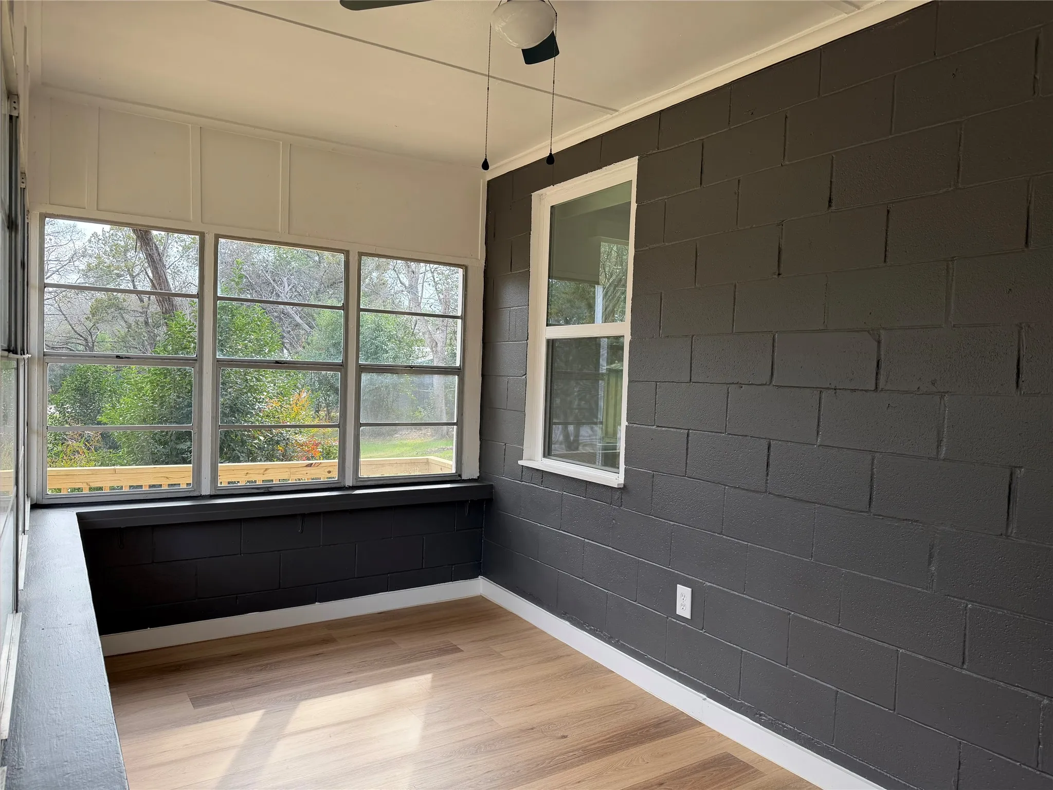 Single Family Residence For Sale in Bosque County , 145 County Road 1708, Clifton, Texas 76634, 2 Bedroom, 1 Bathroom, Garage spaces, 757 Sqft, built in 1975, Preowned, Price $179,500, mls#21147601, Real Estate Agent in Clifton, Homes For Sale in Bosque county, Homes For Sale in Clifton, Realtor in Clifton Texas, Real Estate Brokerage Independent Realty Texas, Luminita Cordes Realtor