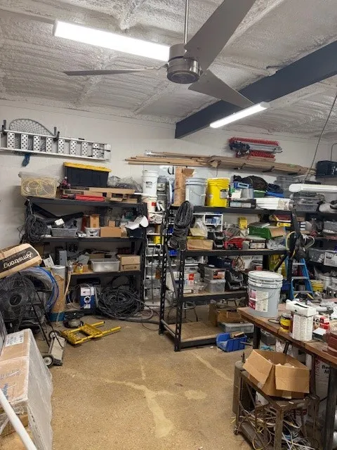 Business For Sale in Ellis County , 504 N Breckenridge Street, Ennis, Texas 75119, 0, 0, Garage spaces, 0 Sqft, built in 1989, Preowned, mls#21148721, Real Estate Agent in Ennis, Homes For Sale in Ellis county, Homes For Sale in Ennis, Realtor in Ennis Texas, Real Estate Brokerage Independent Realty Texas, Luminita Cordes Realtor